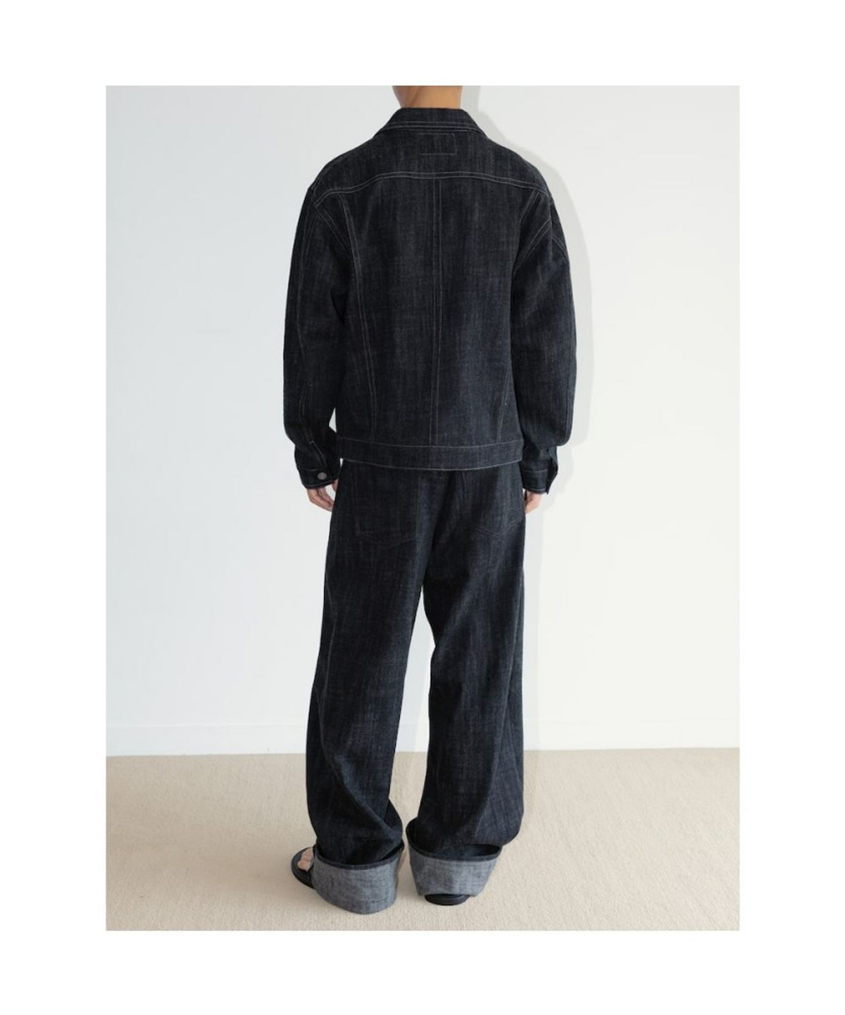 디애퍼처(THE APERTURE) [Unisex] Douglas Straight Pants  Black (TA6721U025)