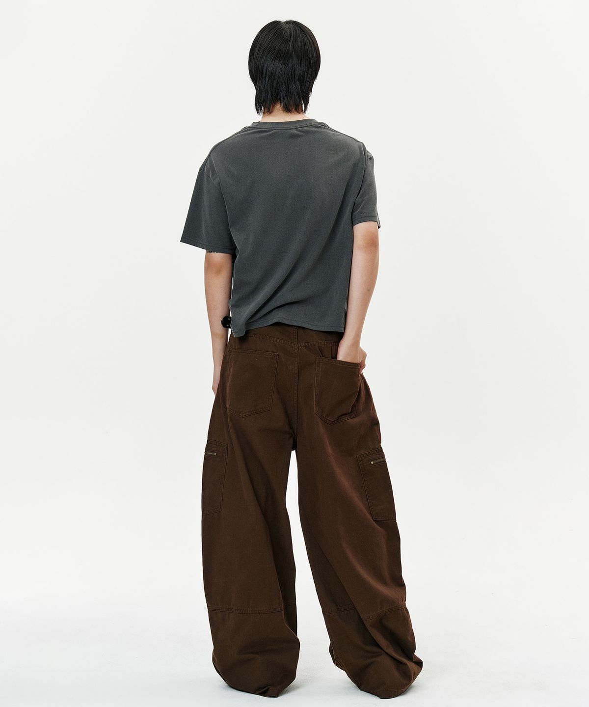 딥센스(DEEP SENSE) Side Zip Pocket Curved Pants - brown