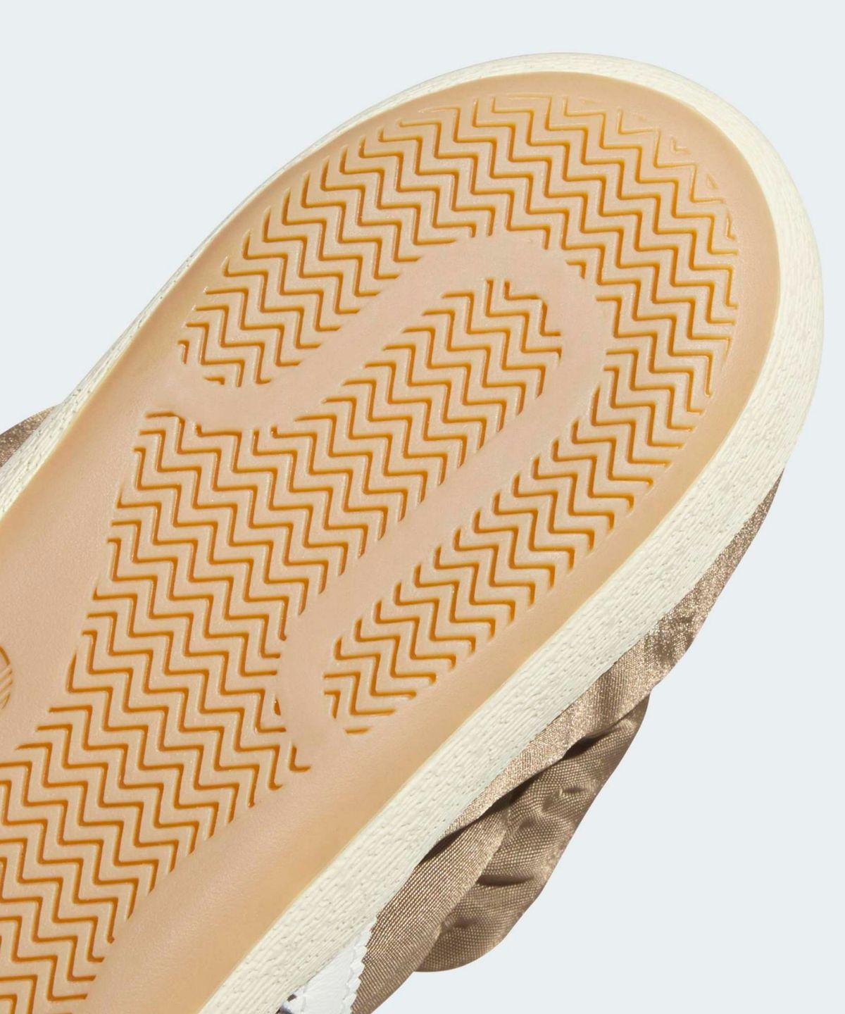 아디다스(ADIDAS) 자바 루쉐 - 카키:화이트:웜바닐라 / KI0354