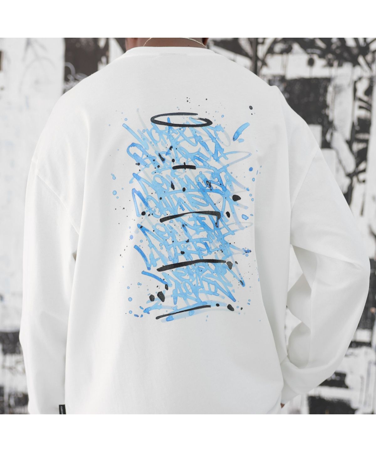 커스텀멜로우(CUSTOMELLOW) [BISCO SMITH] White Graphic T-shirt CWTAW25915WHX