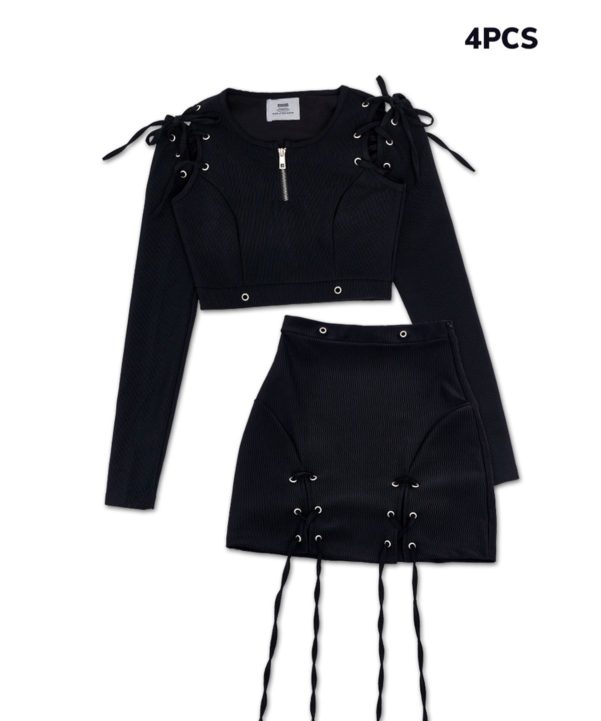 유움(UUM) MULTI EYELET THREE-PEICE BLACK