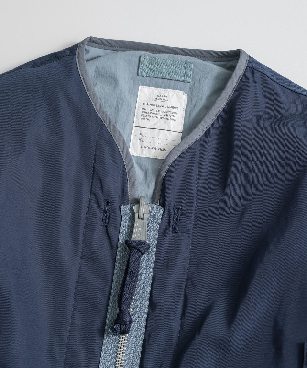 비헤비어(BEHEAVYER) REVERSIBLE MIL LINER JACKET navy/l.blue