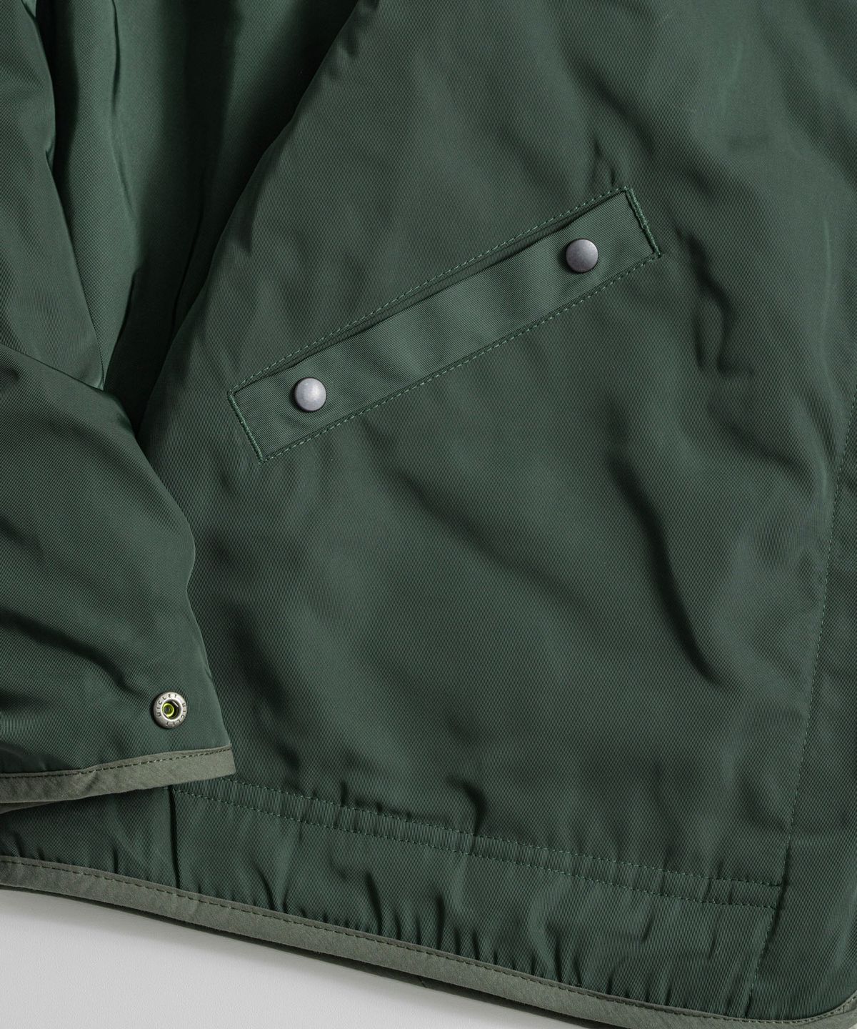 비헤비어(BEHEAVYER) REVERSIBLE MIL LINER JACKET b.green/l.olive