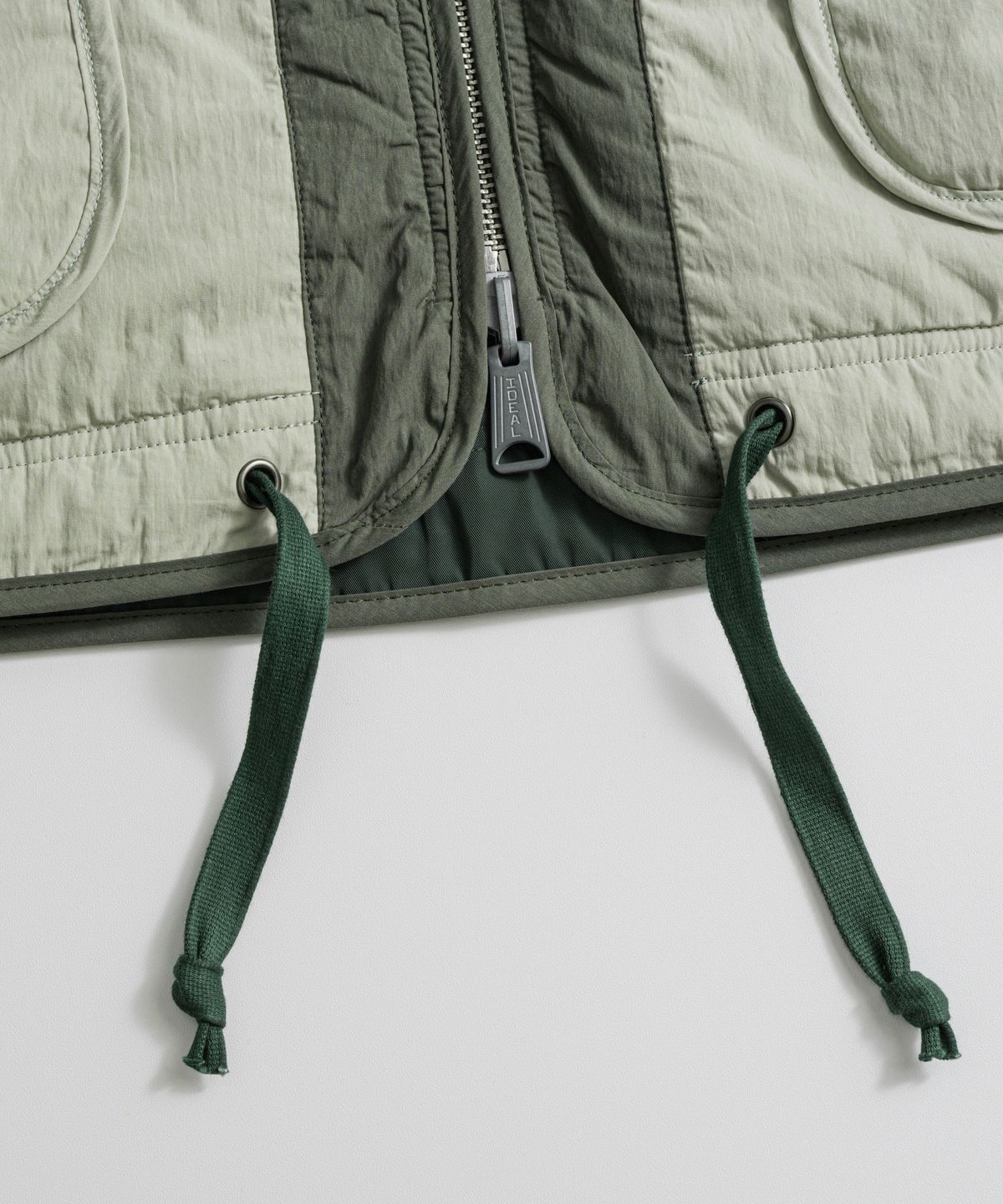 비헤비어(BEHEAVYER) REVERSIBLE MIL LINER JACKET b.green/l.olive