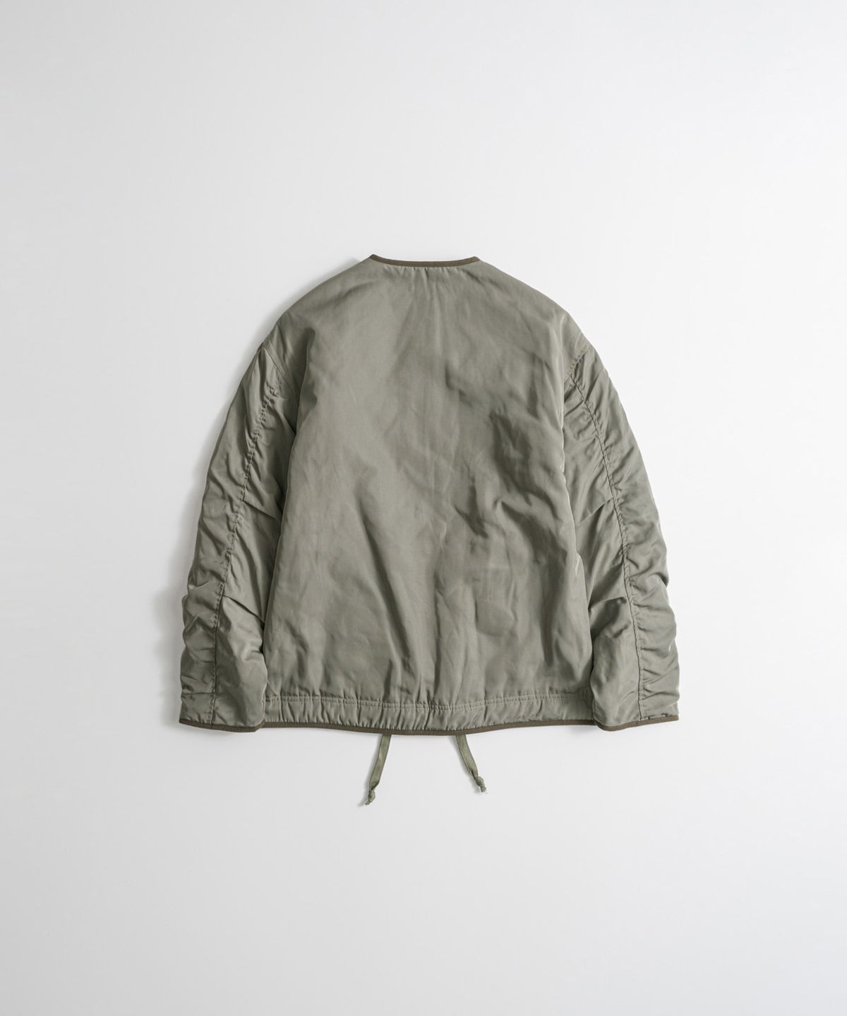 비헤비어(BEHEAVYER) REVERSIBLE MIL LINER JACKET sage/greige