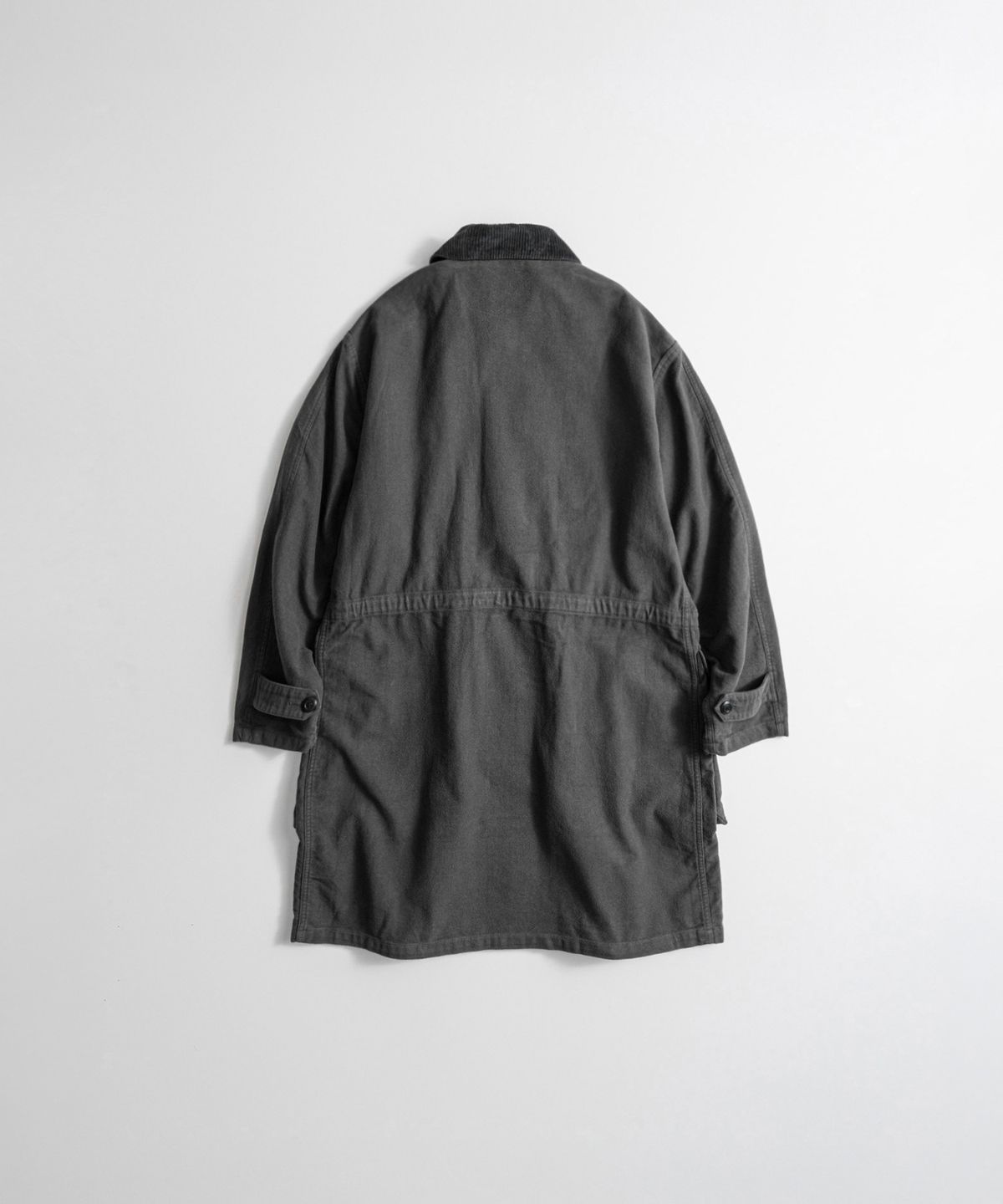 비헤비어(BEHEAVYER) SOFT MOLESKIN M59 MIL COAT charcoal