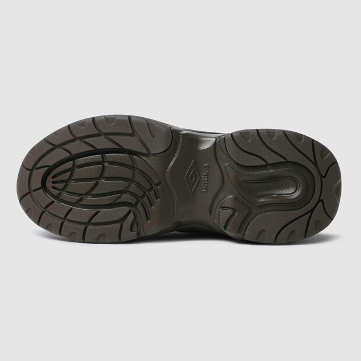 엄브로(UMBRO) TERRAD MULE (테라드 뮬) 브라운 UR423EMUO7