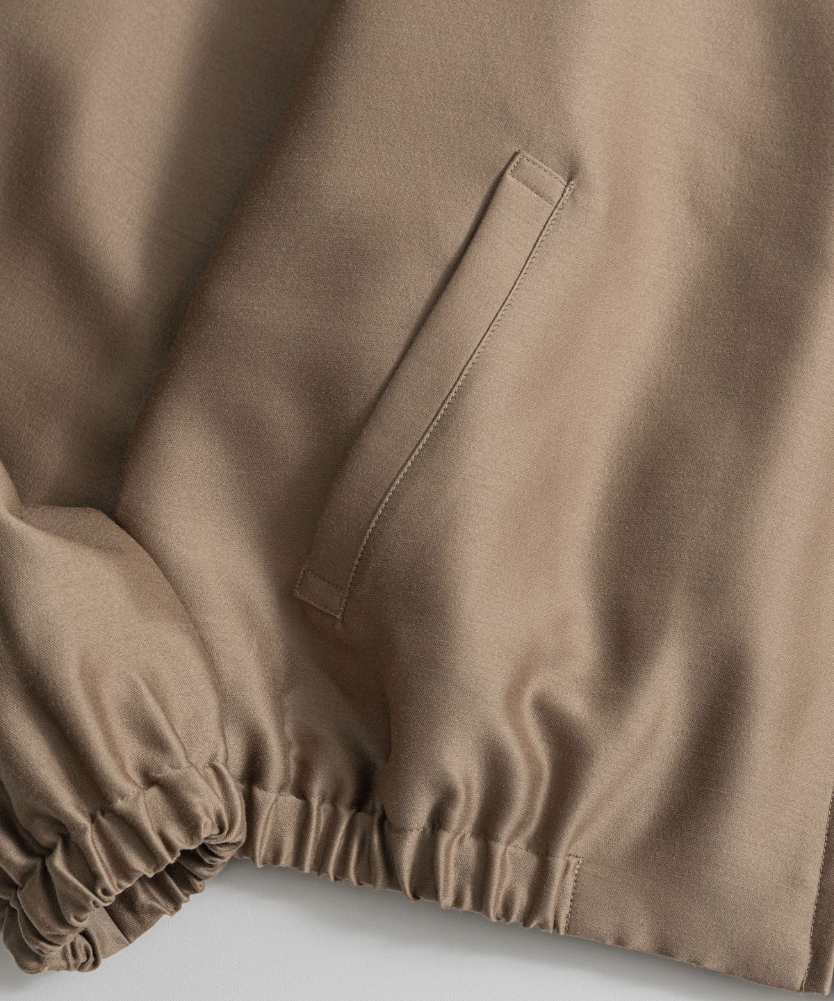 비헤비어(BEHEAVYER) SILK WOOL ZIP BLOUSON taupe