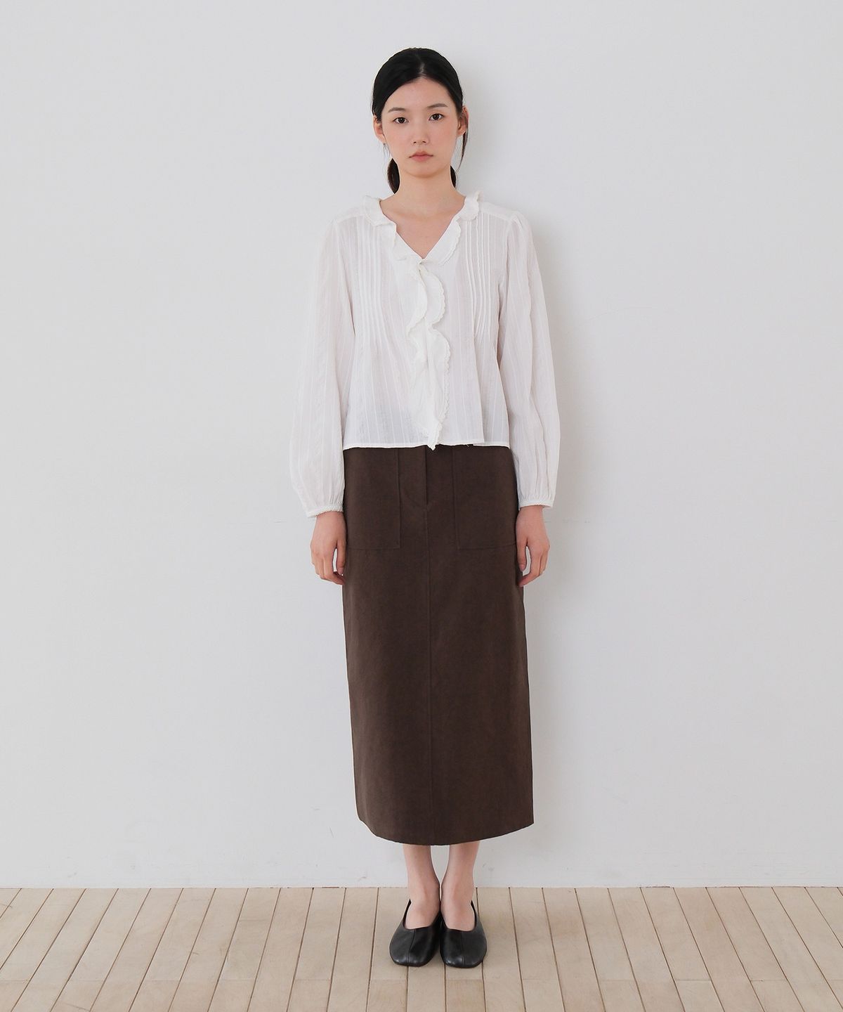 모의(MOUI) Ruffle lace blouse (O/WHITE)