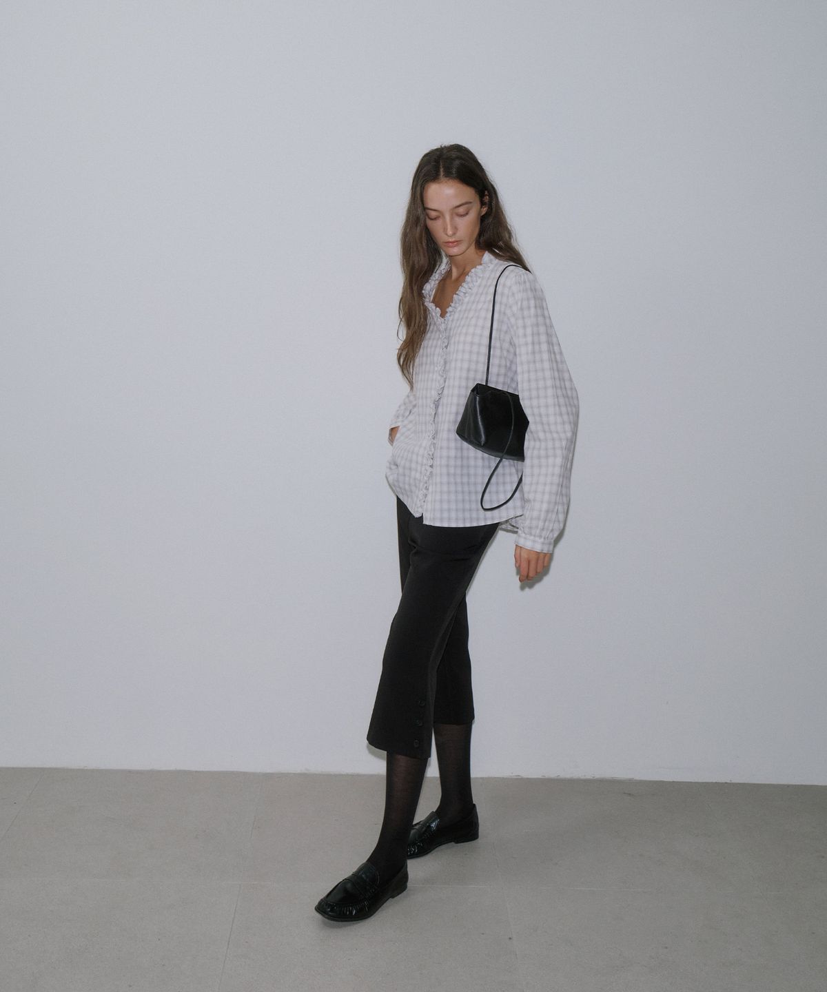 가더(GARDER) Sage Pattern Blouse (Gray)
