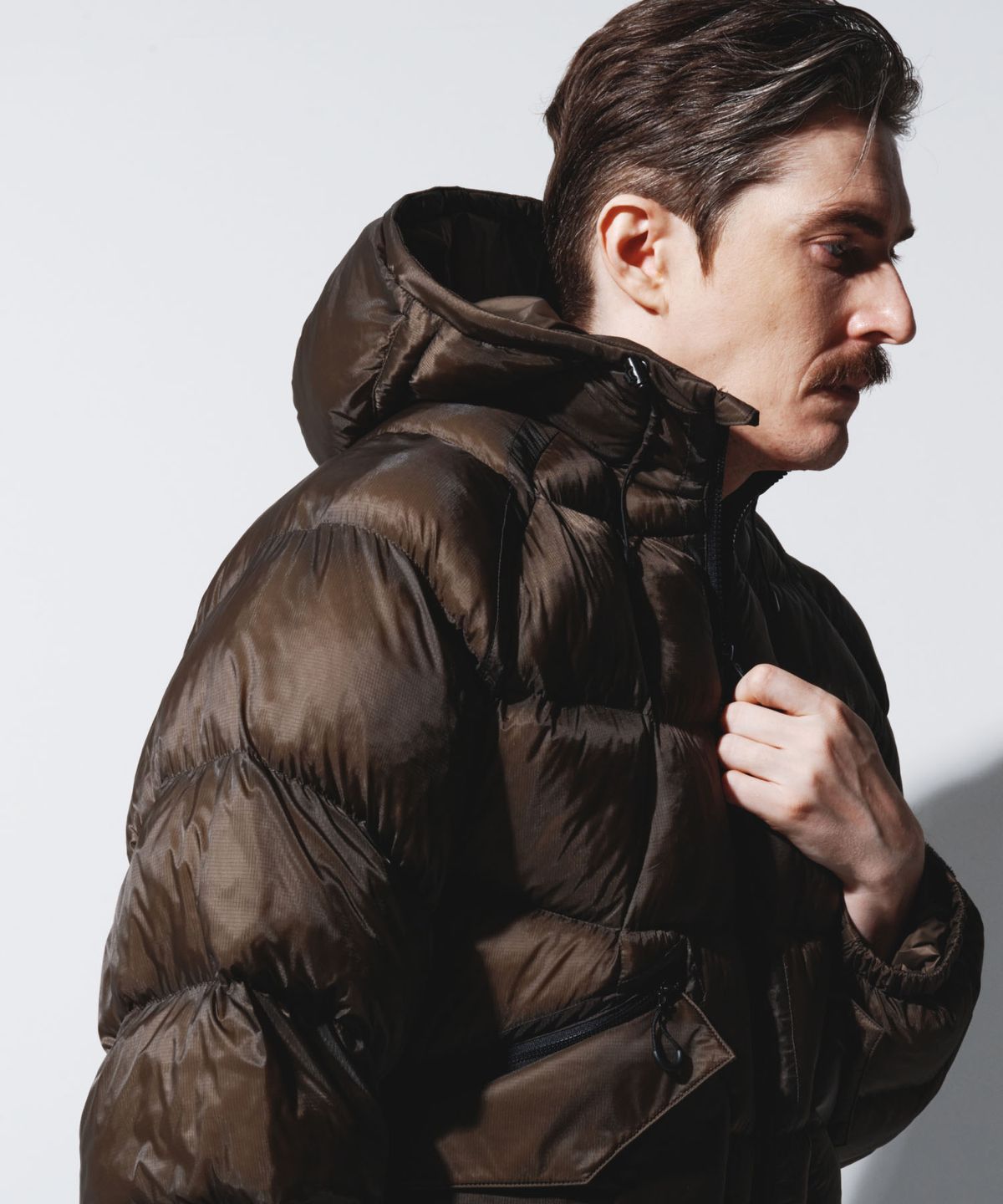 칼라파타르(KALAPATTHAR) AIR PUFFER HOODED JACKET - TAUPE