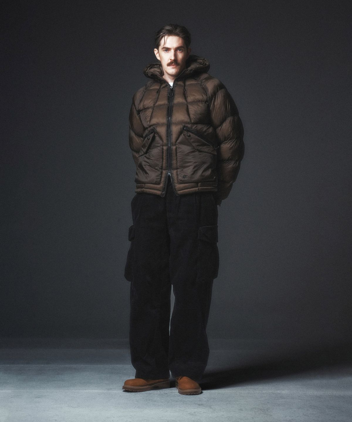 칼라파타르(KALAPATTHAR) AIR PUFFER HOODED JACKET - TAUPE