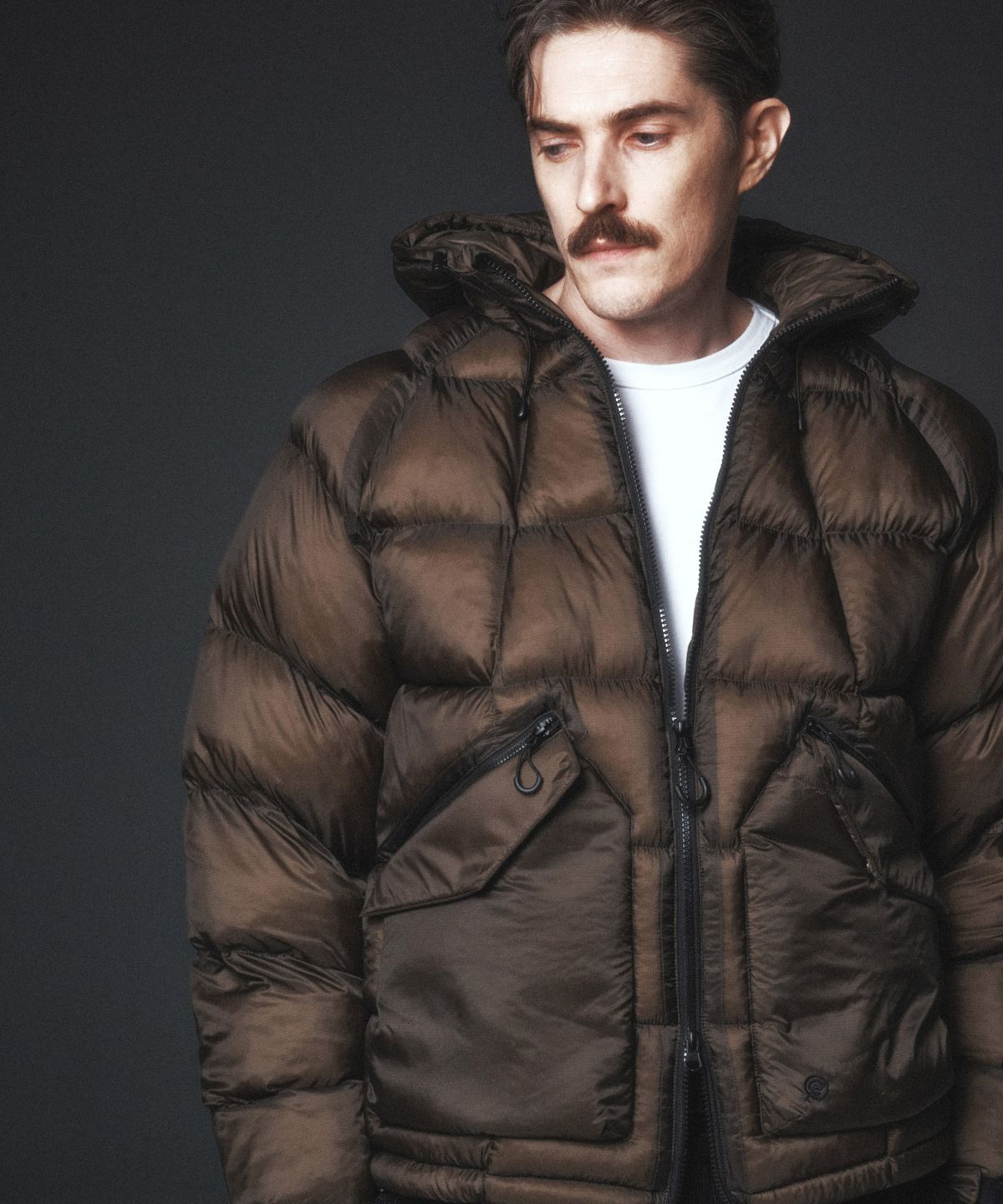 칼라파타르(KALAPATTHAR) AIR PUFFER HOODED JACKET - TAUPE