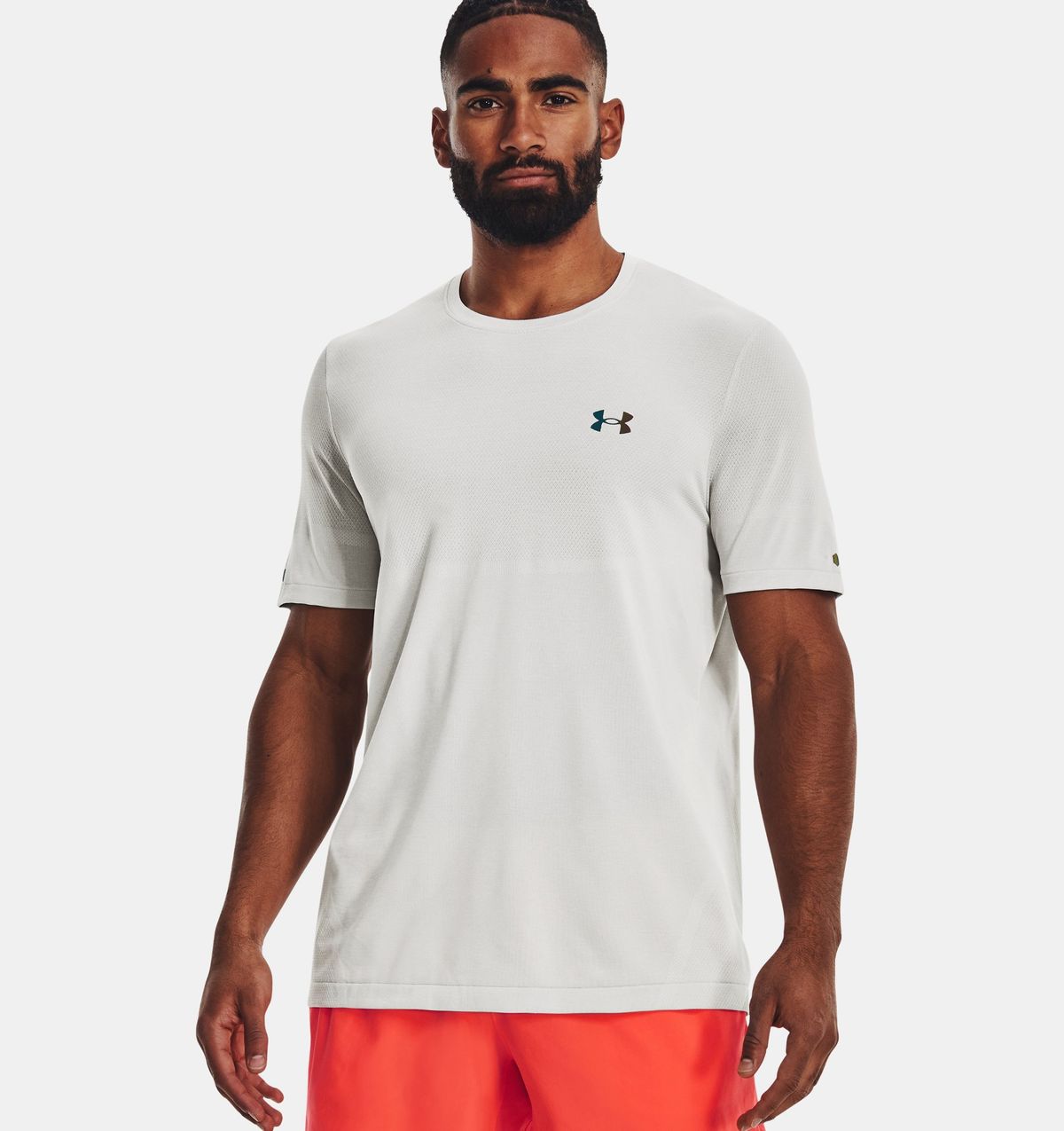 언더아머(UNDERARMOUR) 남성 UA RUSH 심리스 레거시 반팔 1376781-100