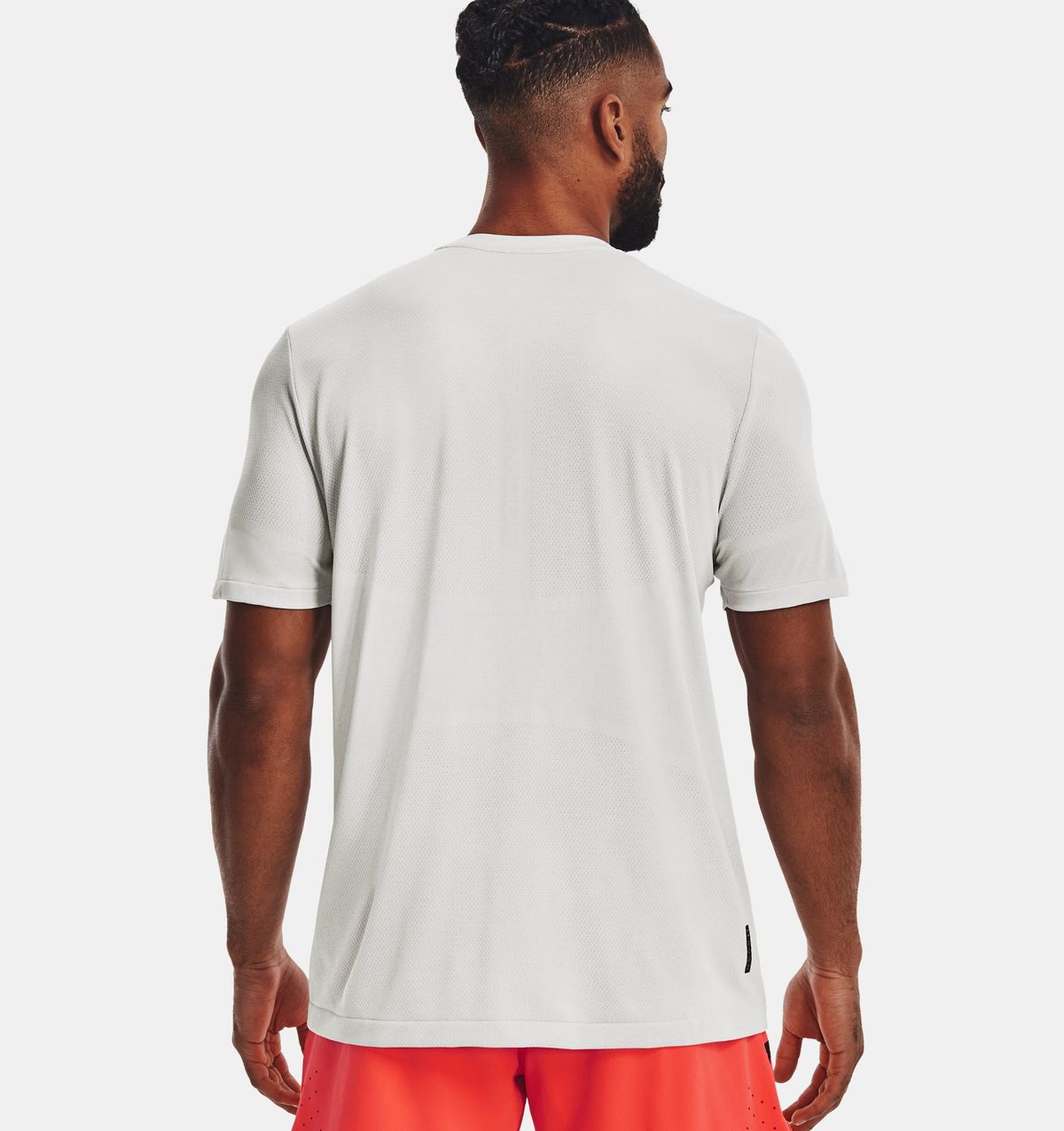 언더아머(UNDERARMOUR) 남성 UA RUSH 심리스 레거시 반팔 1376781-100