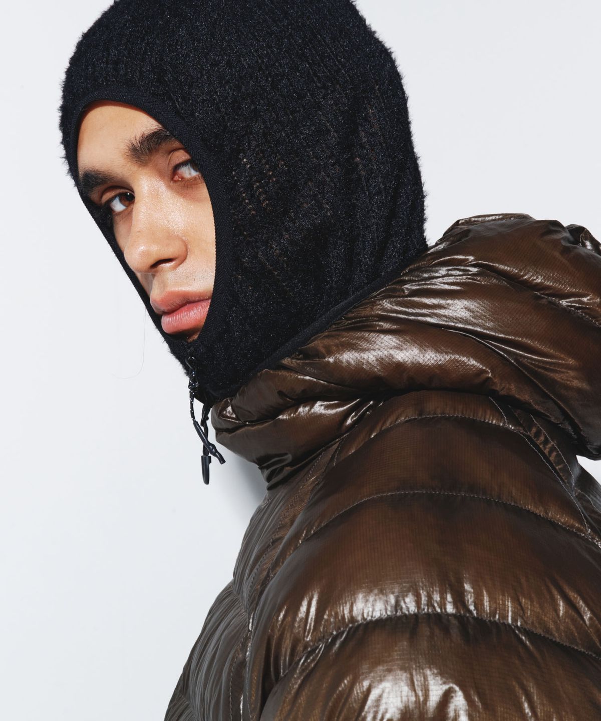 칼라파타르(KALAPATTHAR) AIR PADDED HOODED JACKET - TAUPE