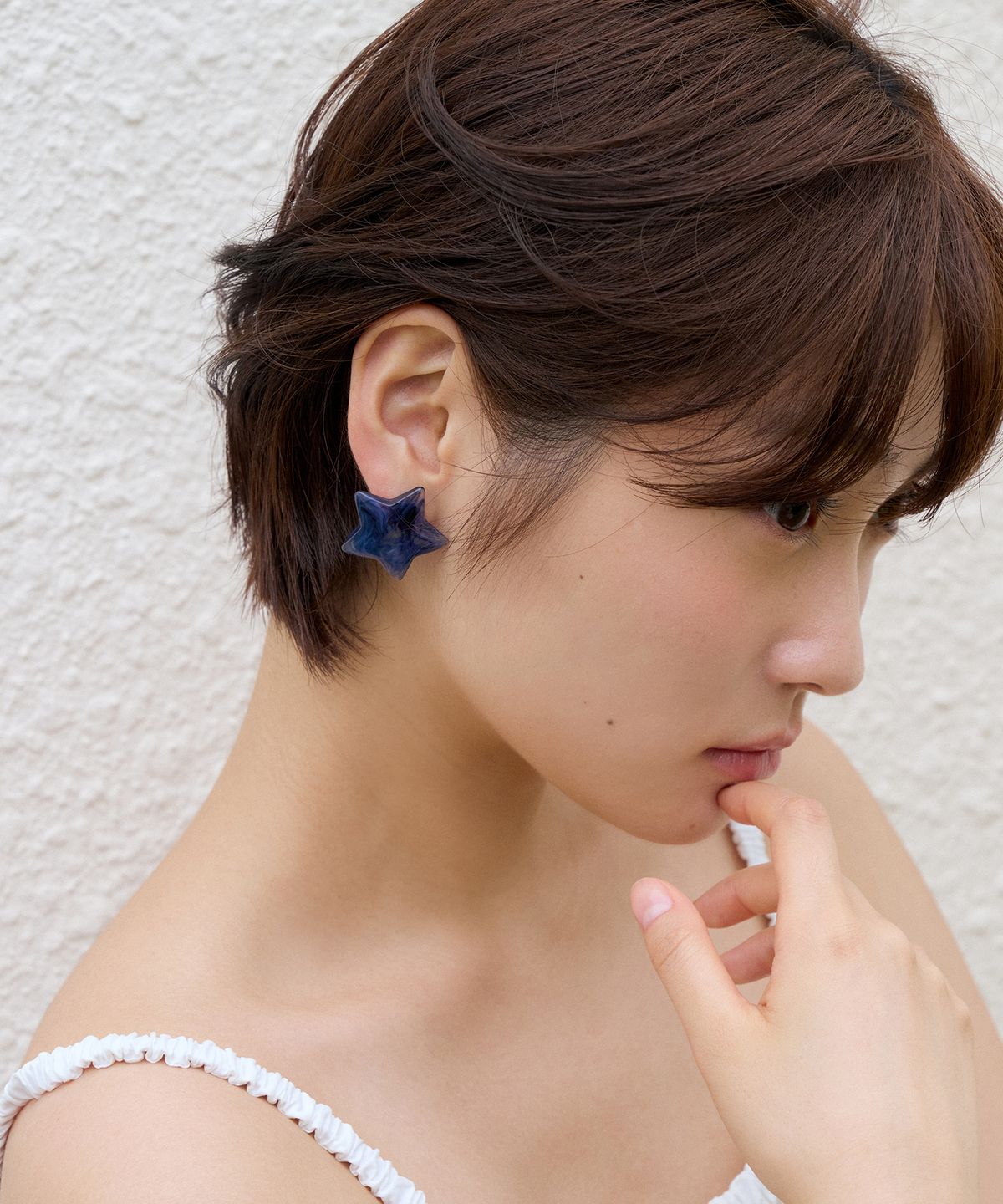 지지(GEEGEE) marble star earring - deep blue