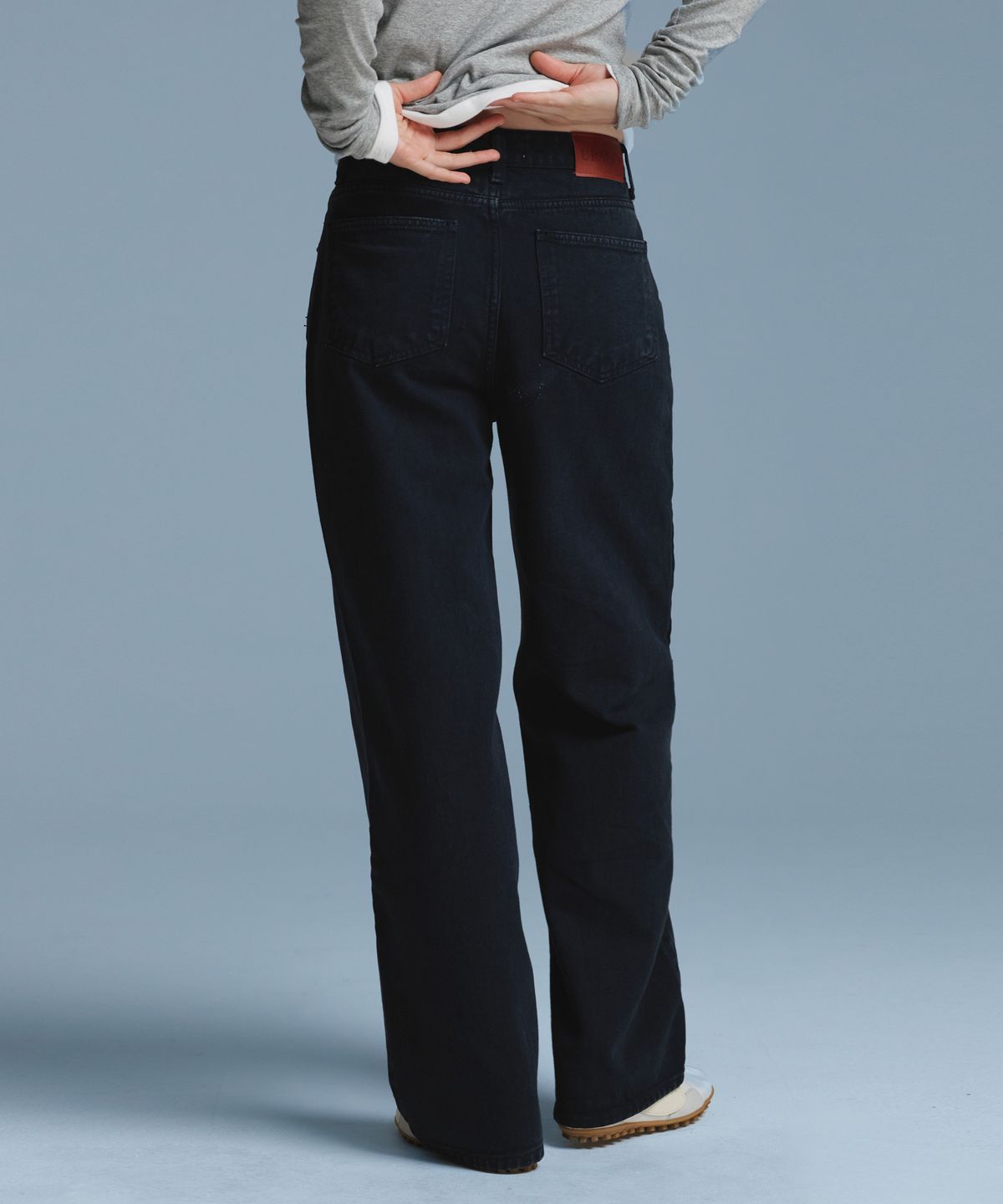 유라고(URAGO) Ruby dyeing wide denim_Black