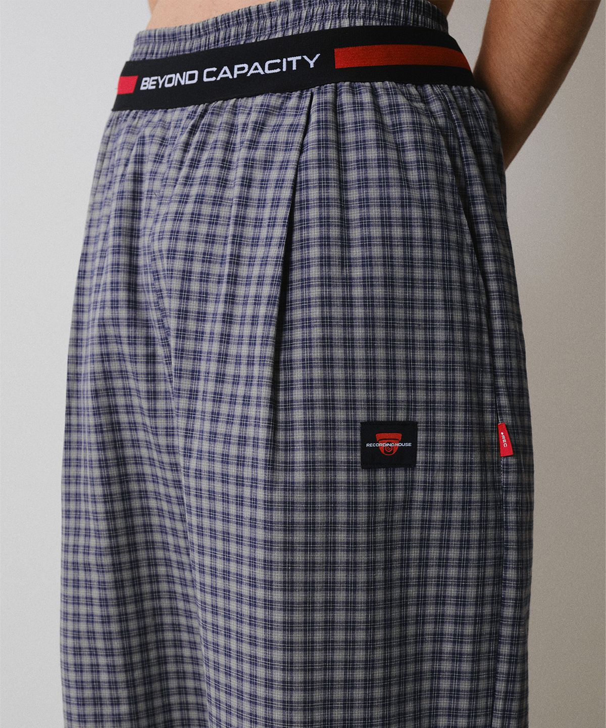 레코딩하우스(RECORDINGHOUSE) REC CCTV LOUNGE PANTS [SMOKE BLUE]