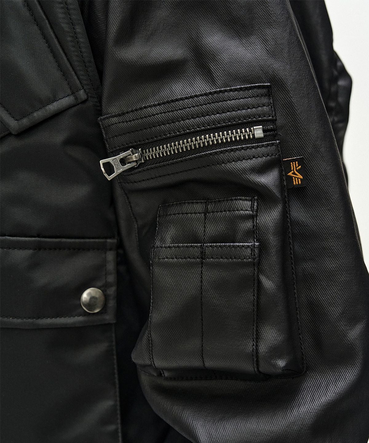 앤더슨벨(ADSB ANDERSSON BELL) ANDERSSON BELL X ALPHA INDUSTRIES CWU 45/P FLIGHT JACKET (BLACK)