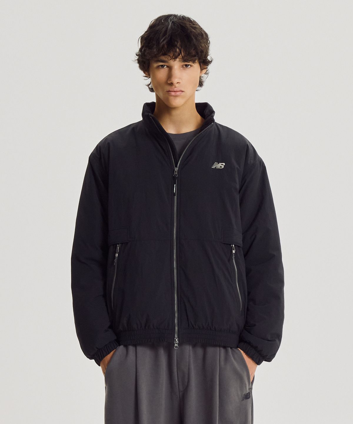 뉴발란스(NEW BALANCE) NBNQG41923 / UNI 헤리티지 스텐드넥 패딩 자켓 (BLACK)