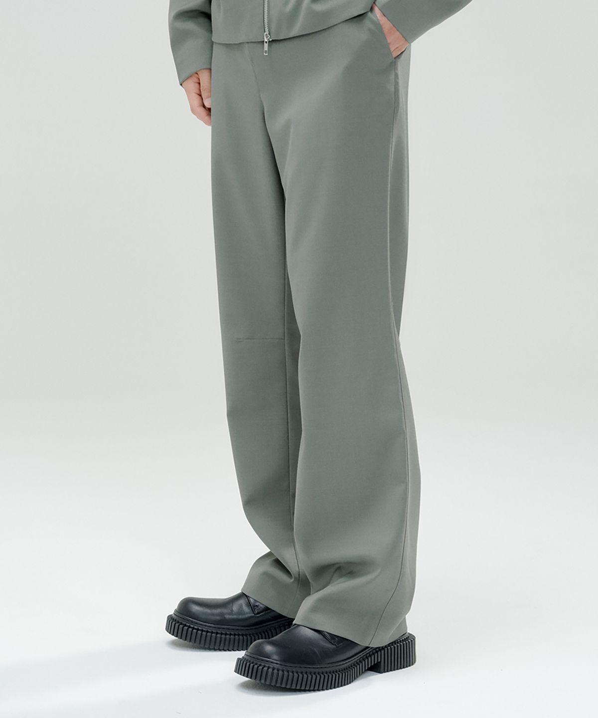 오아노(OANO) WOOL BLEND PANTS / CEMENT GREEN