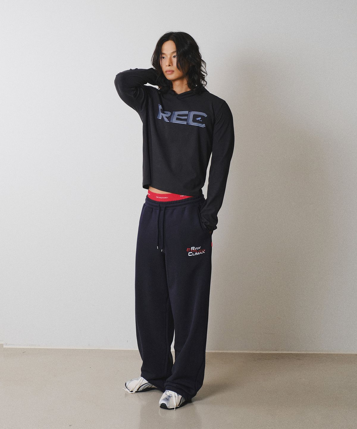 레코딩하우스(RECORDINGHOUSE) REC GRAPHIC RIB HOODIE [CHARCOAL]