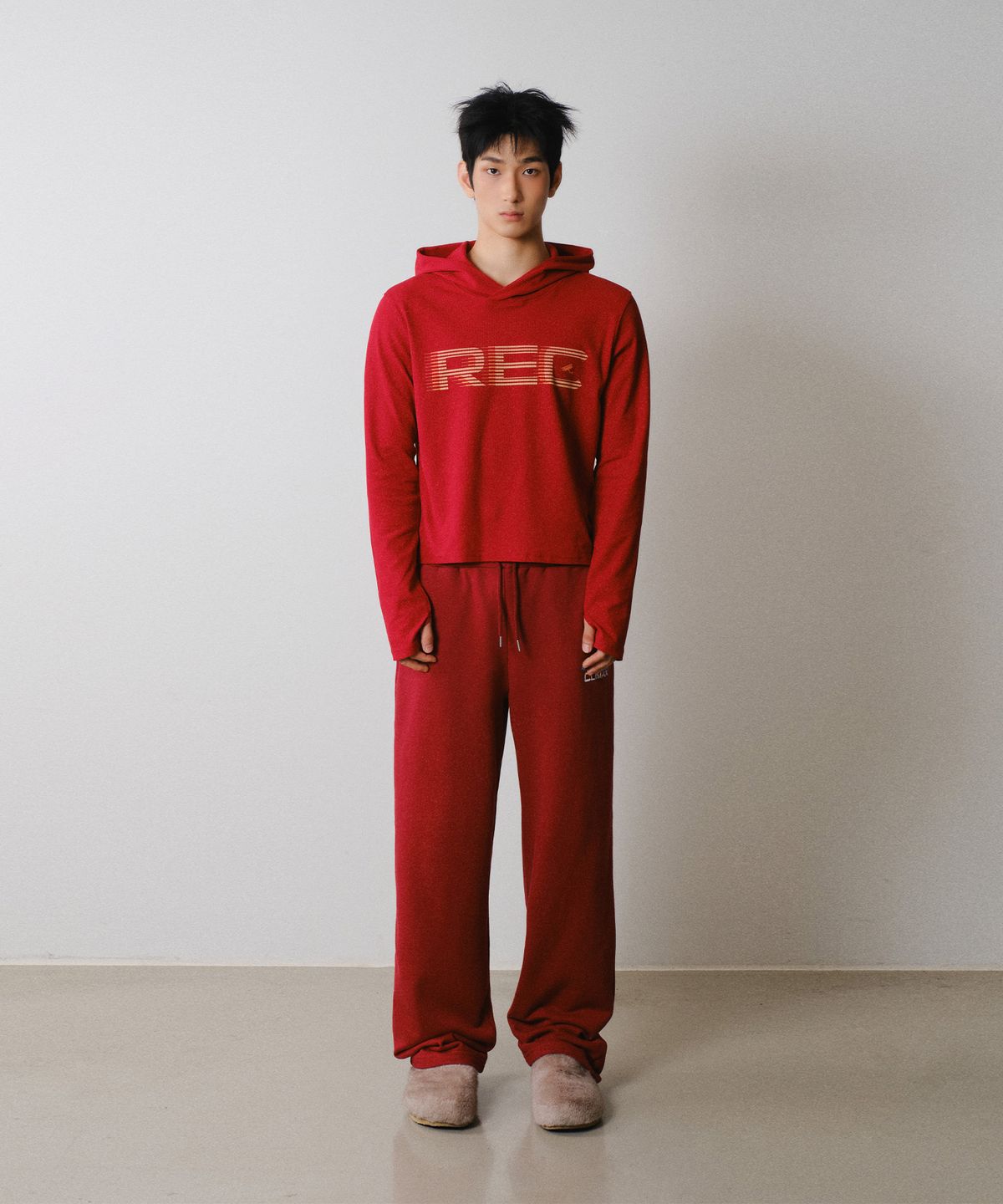 레코딩하우스(RECORDINGHOUSE) REC GRAPHIC RIB HOODIE [RED]