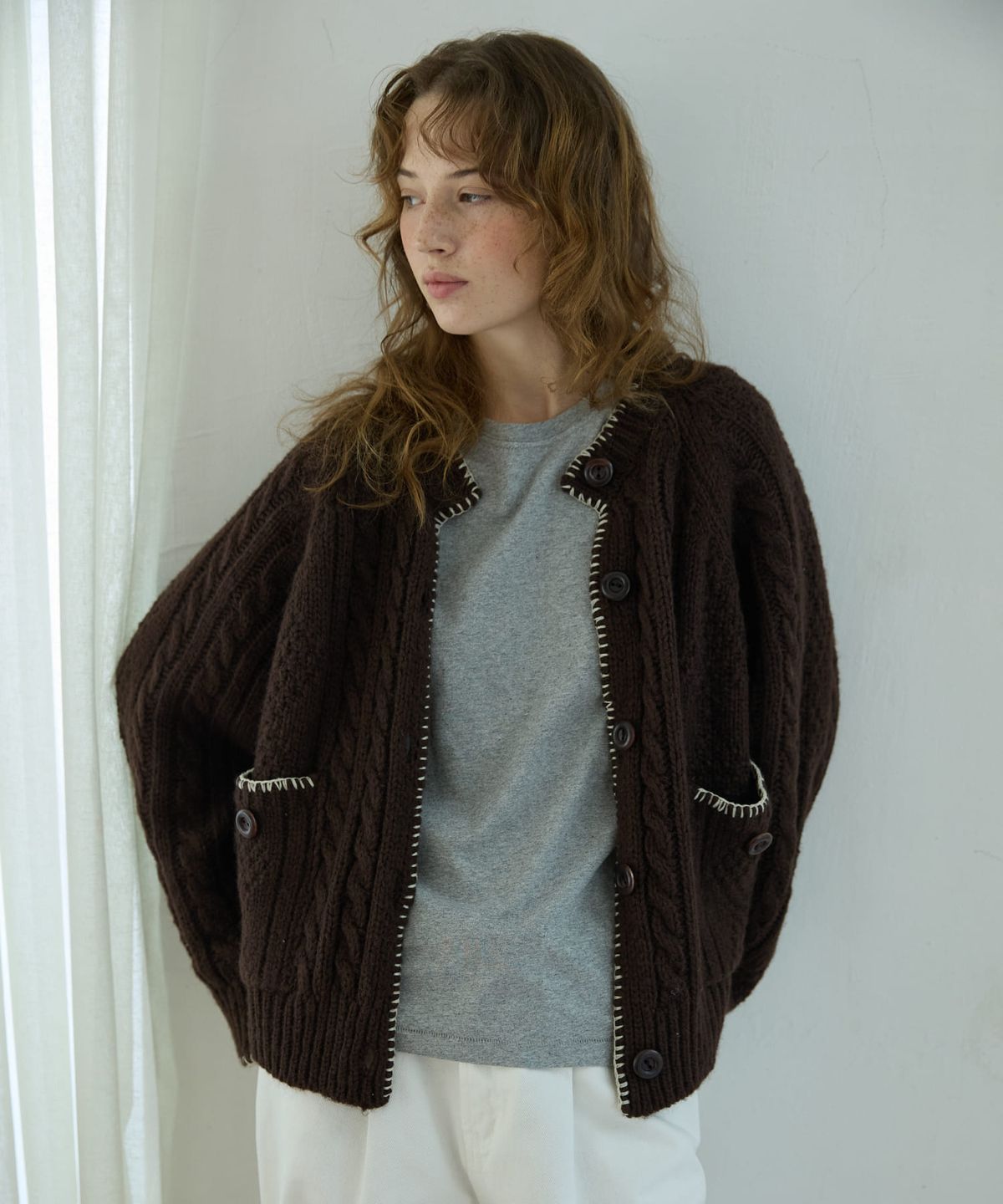 오픈도어스튜디오(OPENDOORSTUDIO) Whipstitch Cable Cardigan Brown