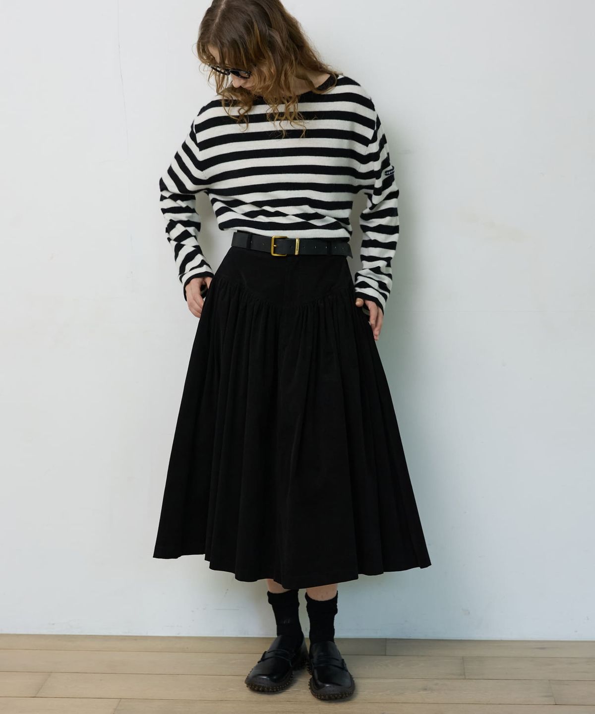 오픈도어스튜디오(OPENDOORSTUDIO) Godet Flare Long Skirt Black