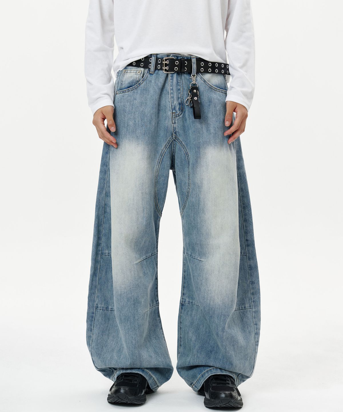 딥센스(DEEP SENSE) Rivet Slit Curved Denim Pants - blue