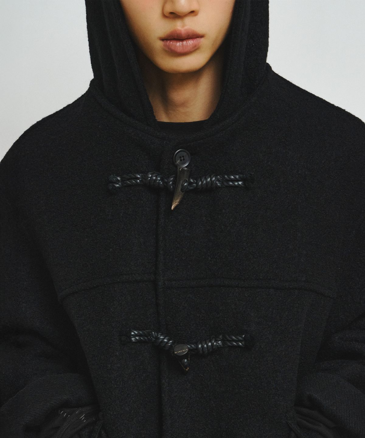 엔도어(ENDOOR) Morrow Hooded Duffle Short Coat (Black)