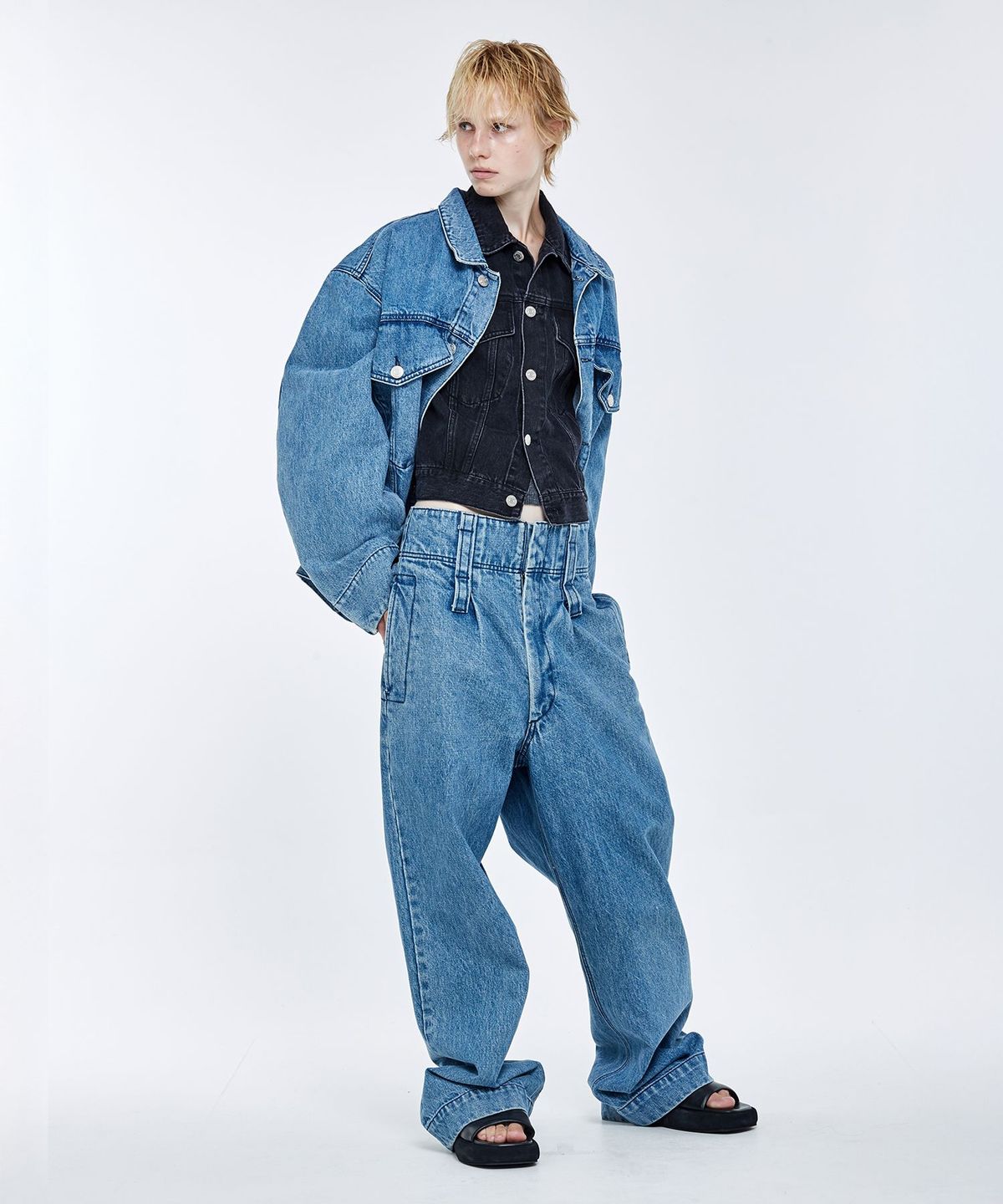 순진(SOONJEANS) 빅포켓 오버사이즈 데님트러커 재킷 [BLUE]
