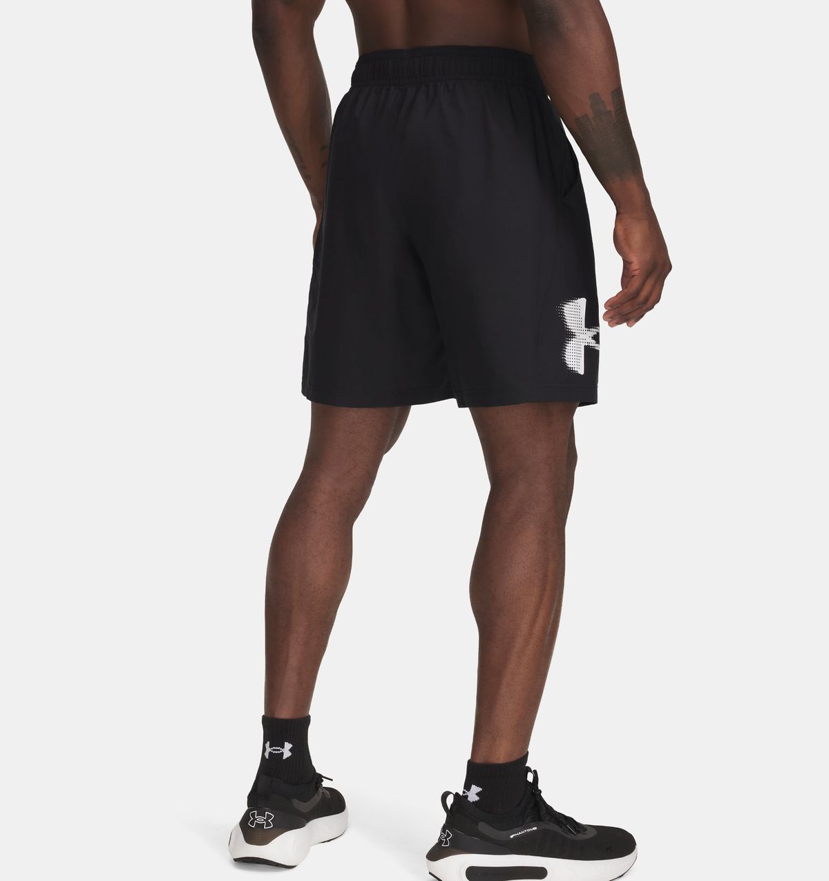 언더아머(UNDERARMOUR) 남성 UA Tech 우븐 그래픽 쇼츠1390046-001