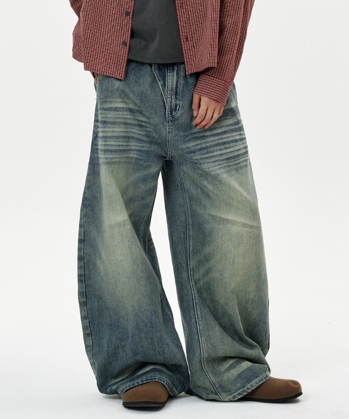 딥센스(DEEP SENSE) Wave Washed Curved Denim Pants - blue