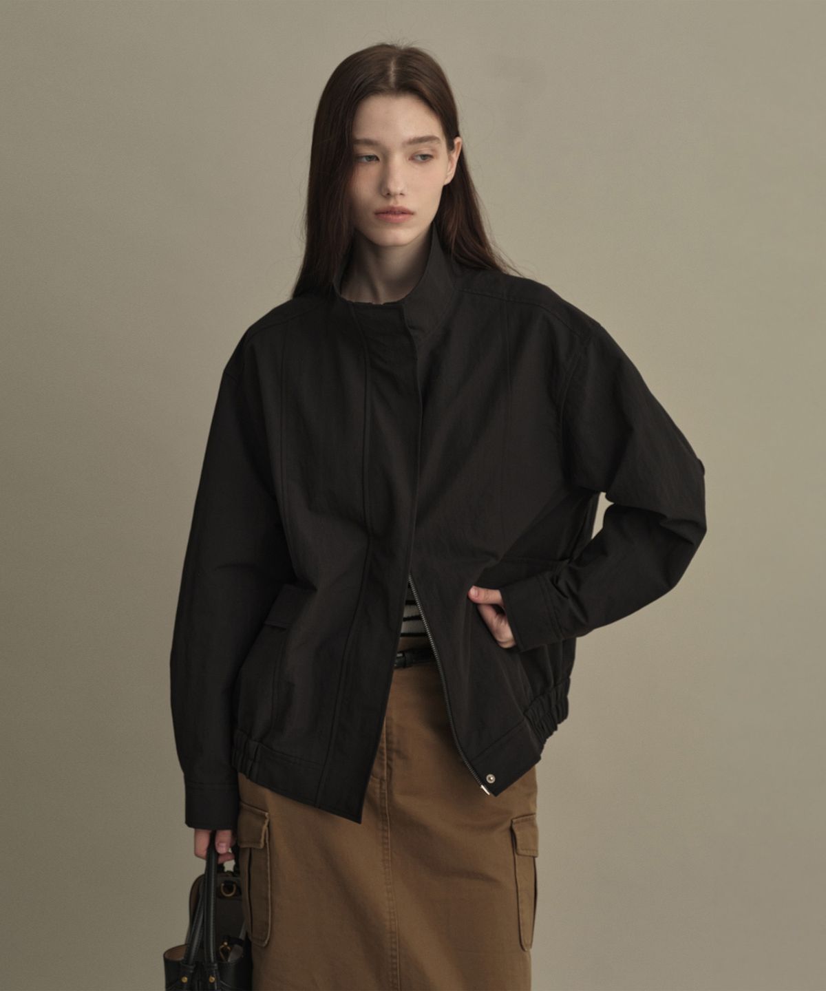 모우트(MOAT) 러프 하이넥 점퍼 (모우트 블랙)