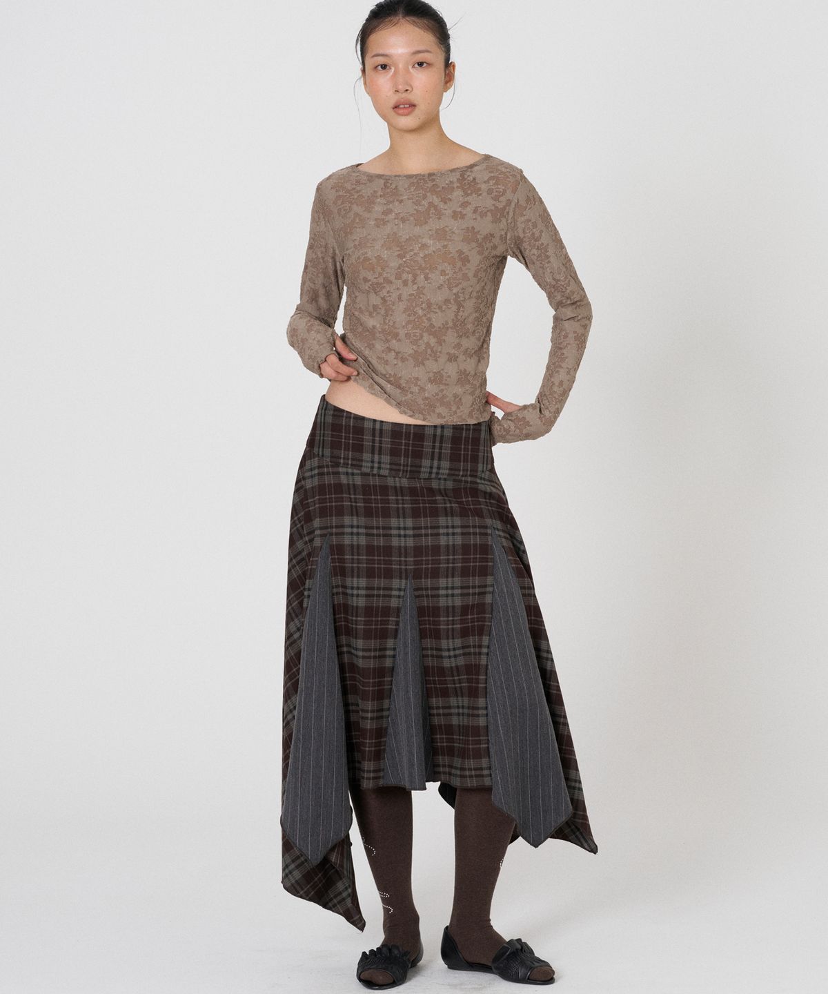 떨스티클럽(THIRSTYCLUB) Mixed check unbalance skirt -Brown
