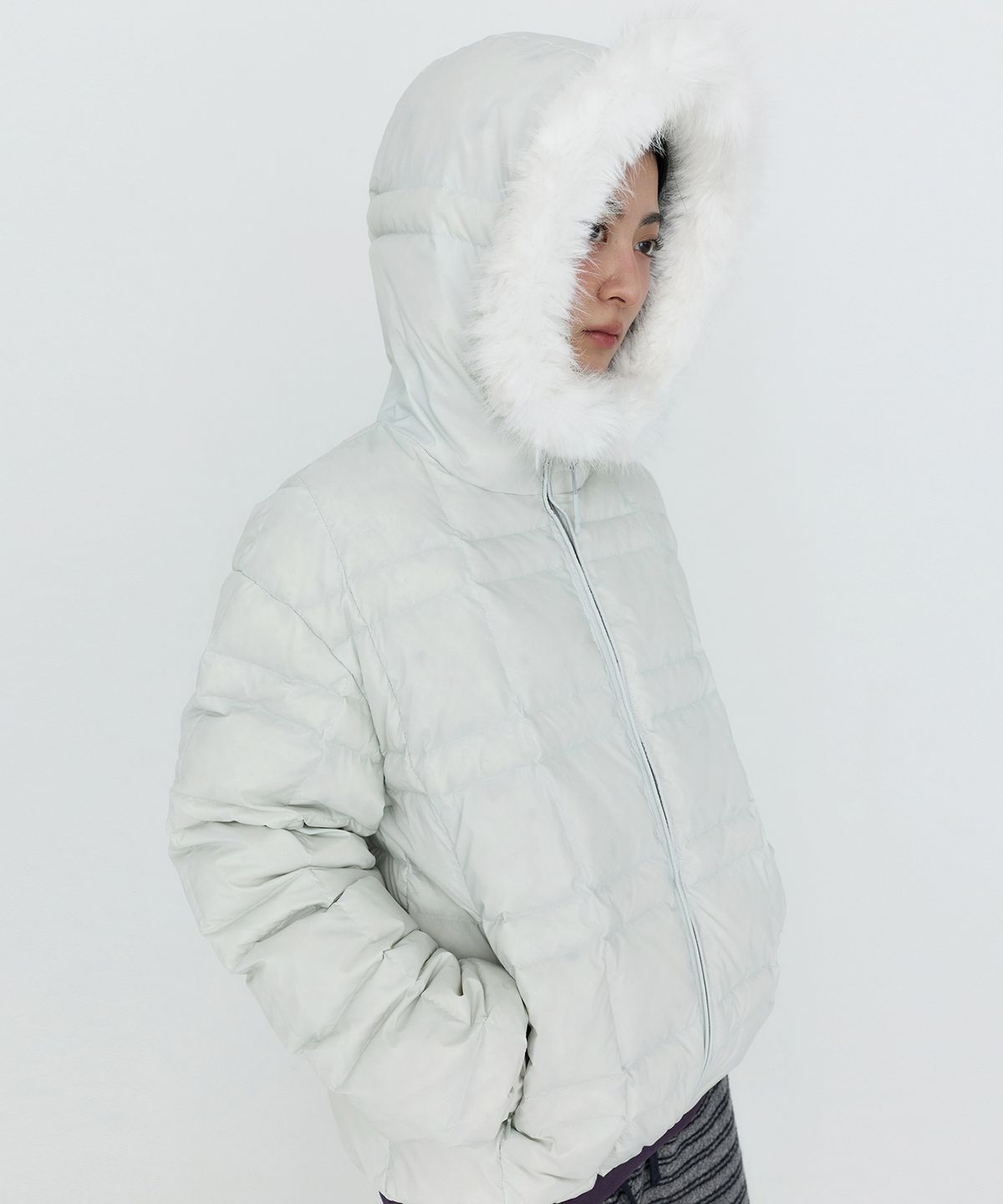 몽돌(MONGDOL) 덕 다운 퍼 후드 경량 패딩 스카이블루 MDJP024SKYBLUE