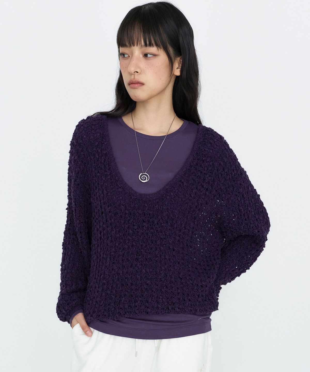 몽돌(MONGDOL) U넥 오버핏 니트 탑 퍼플 MDKT131PURPLE