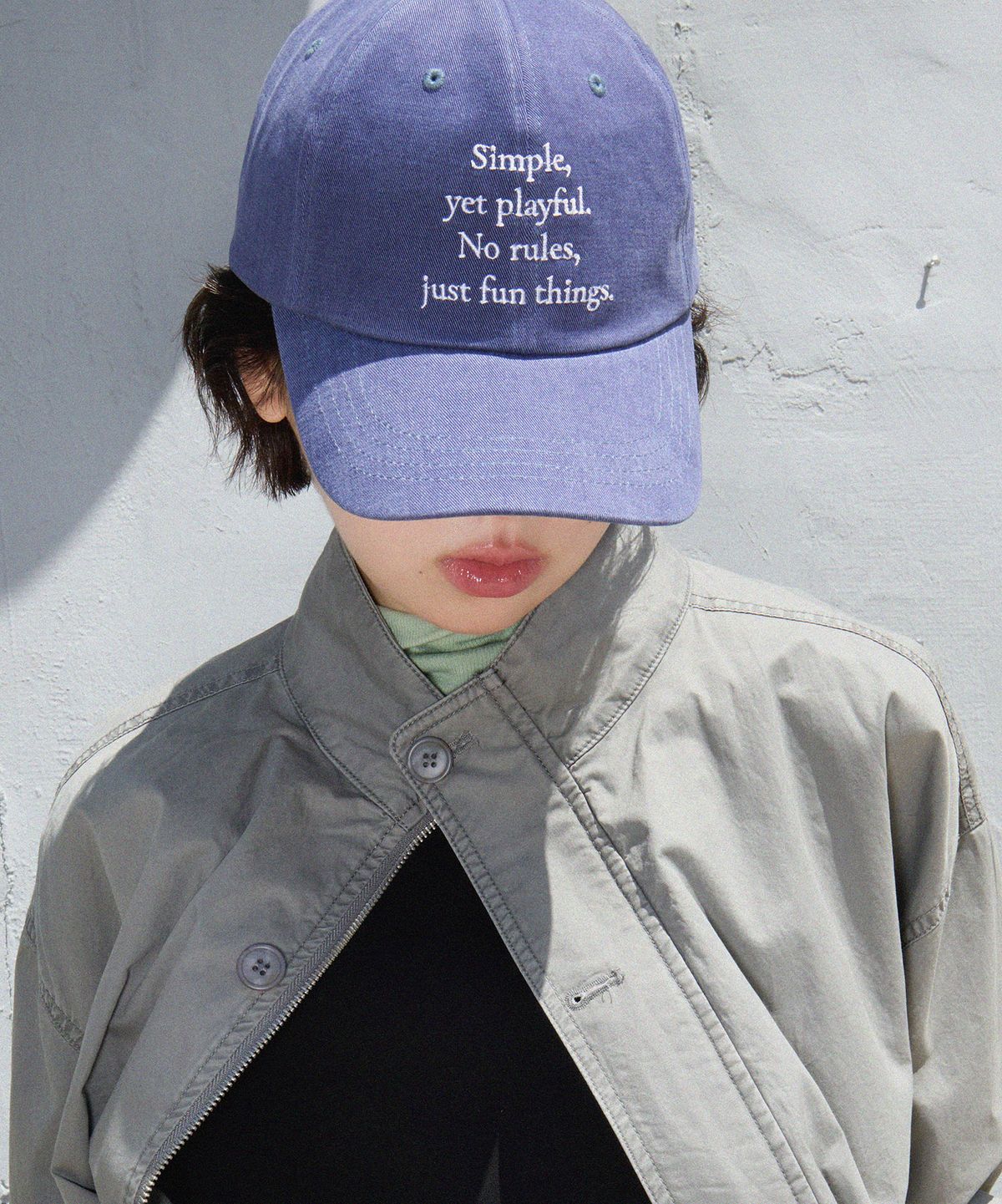 마우그(MAUG) 헤일로 레터링 볼캡 블루