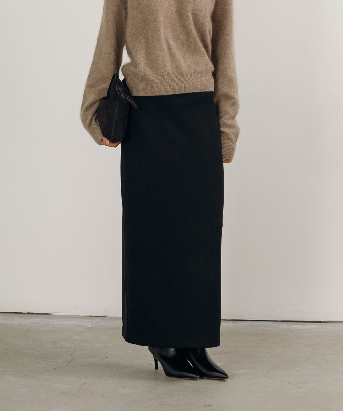 아키타이프(ARCHETYPES) 밍크 기모 데일리 H라인 스커트 (3colors) 오트밀