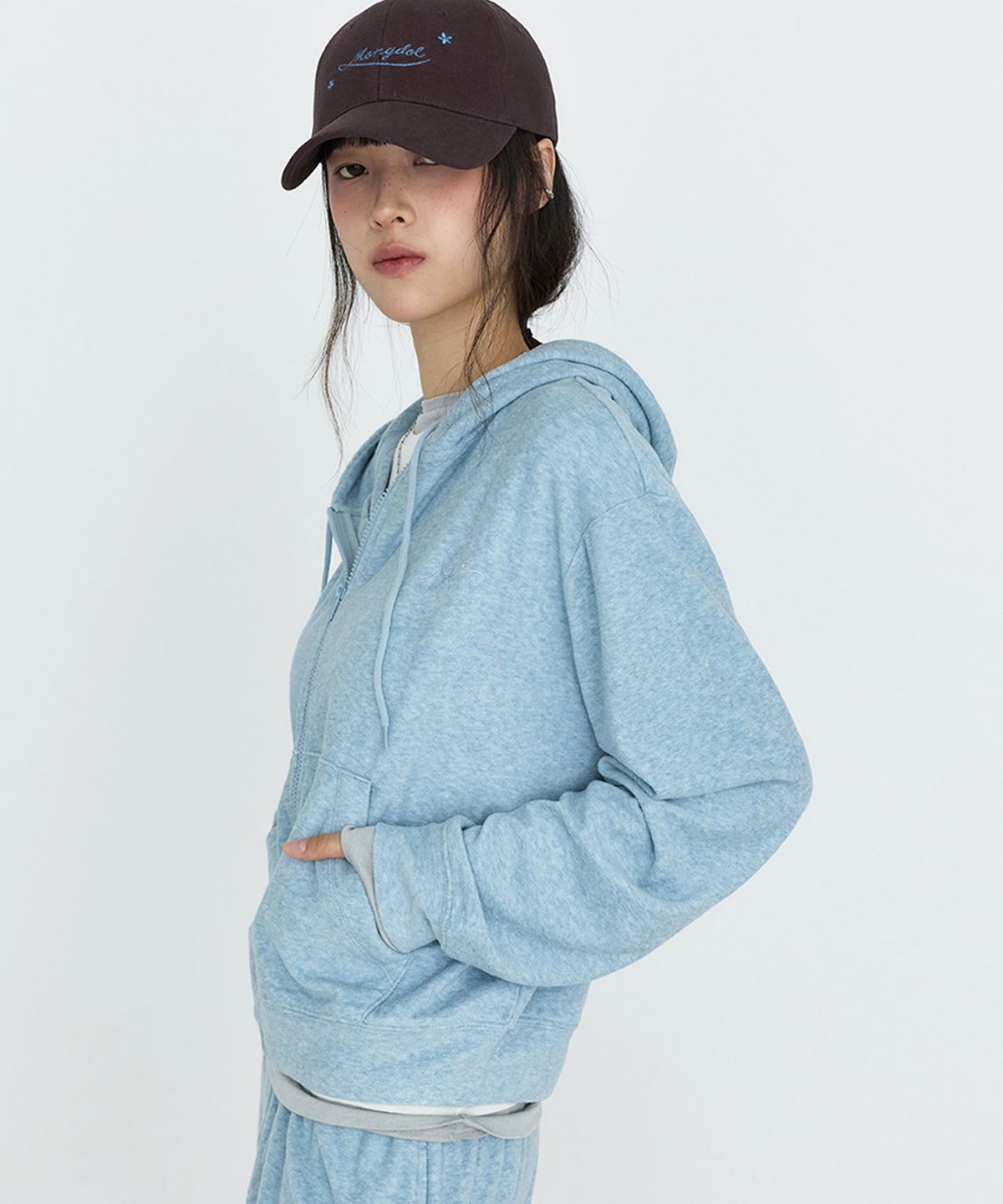 몽돌(MONGDOL) 소프트 에센셜 후드 집업 블루 MDTS104BLUE