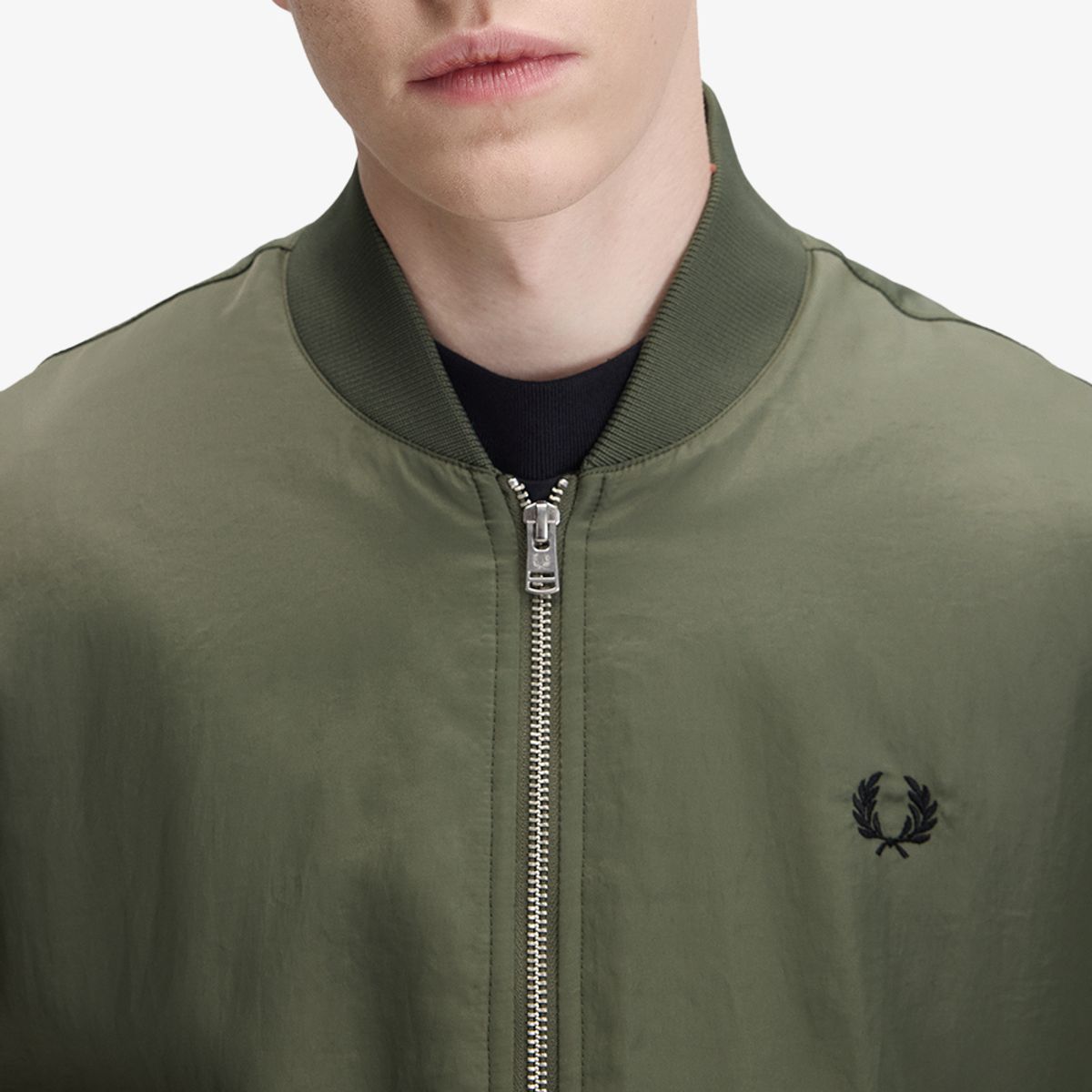 프레드페리(FRED PERRY) [Sport] 퀼티드 테니스 보머 재킷 - 로렐리스그린 AFPM2G33318-X21