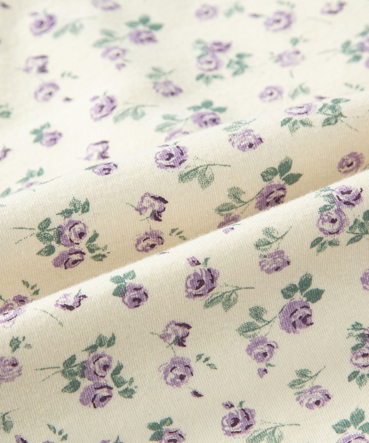 루시르주(LUCIR ZU) Tiny Floral Henley Top (Cream)