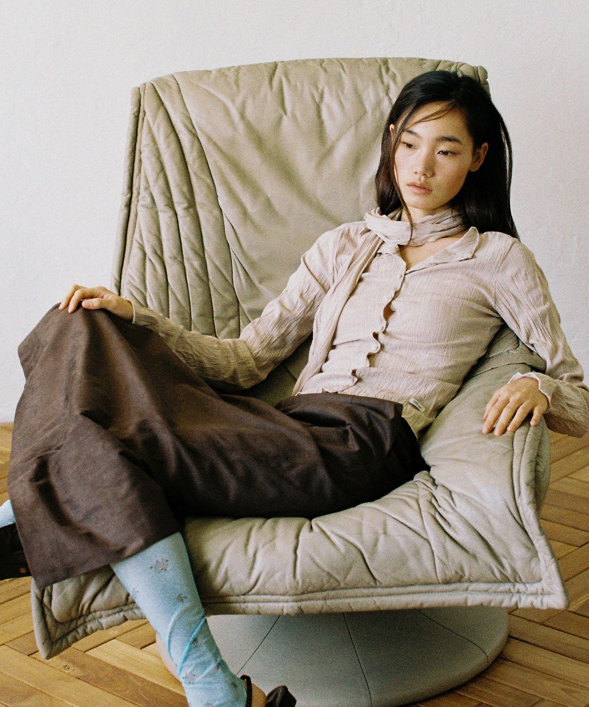 루시르주(LUCIR ZU) Pleated Cardigan Scarf Set (Beige)