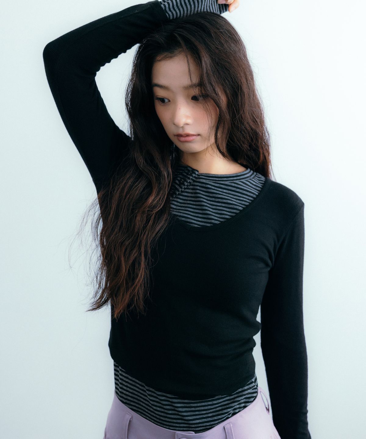 이요우아(IYOWUAH) Diagonal Button Striped Long Sleeve, Black