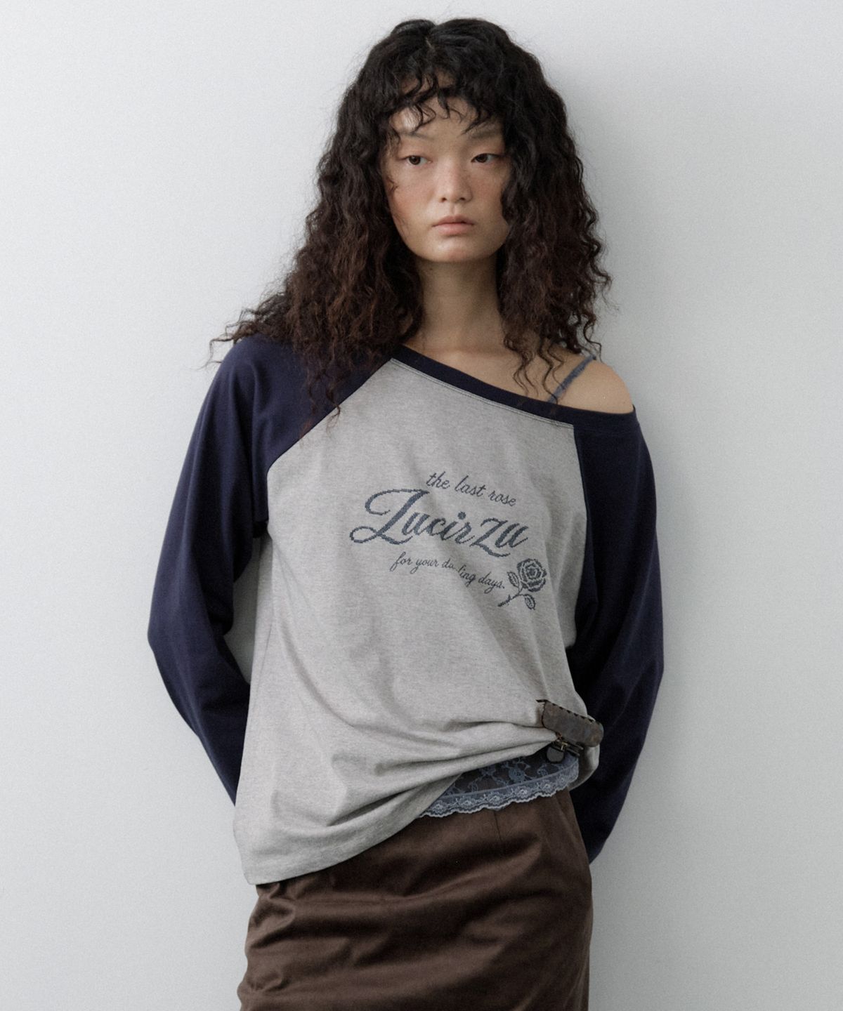 루시르주(LUCIR ZU) 20s Cotton Rose Raglan Tee (Indigo)
