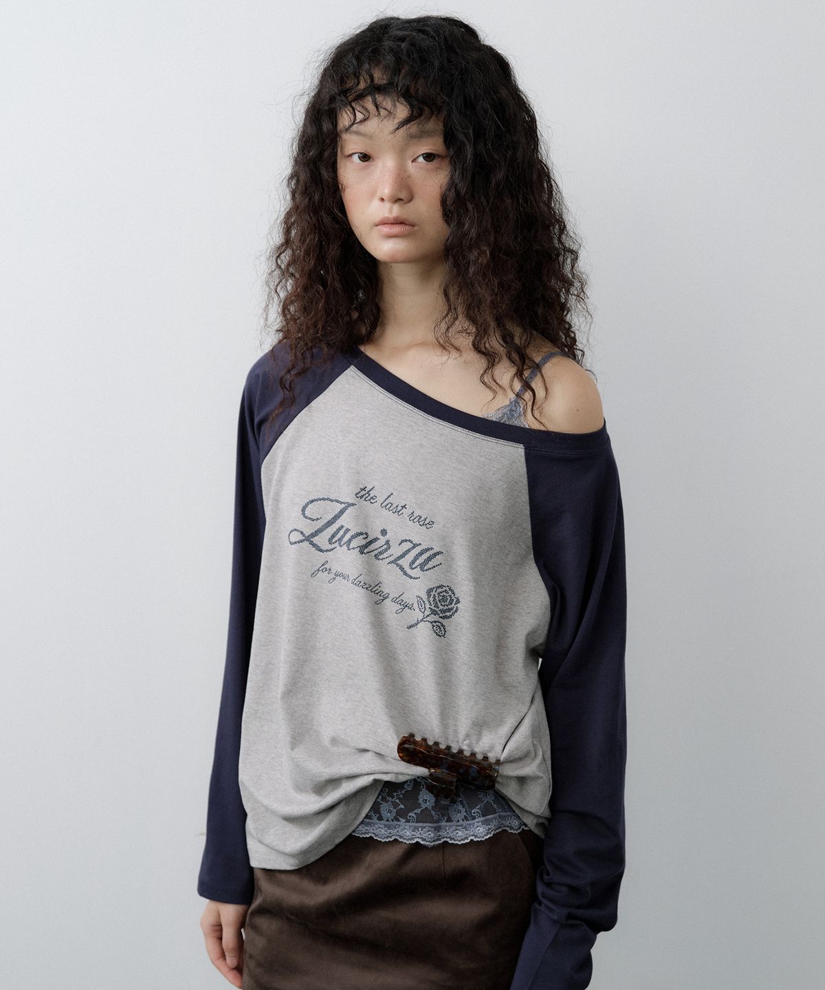 루시르주(LUCIR ZU) 20s Cotton Rose Raglan Tee (Indigo)