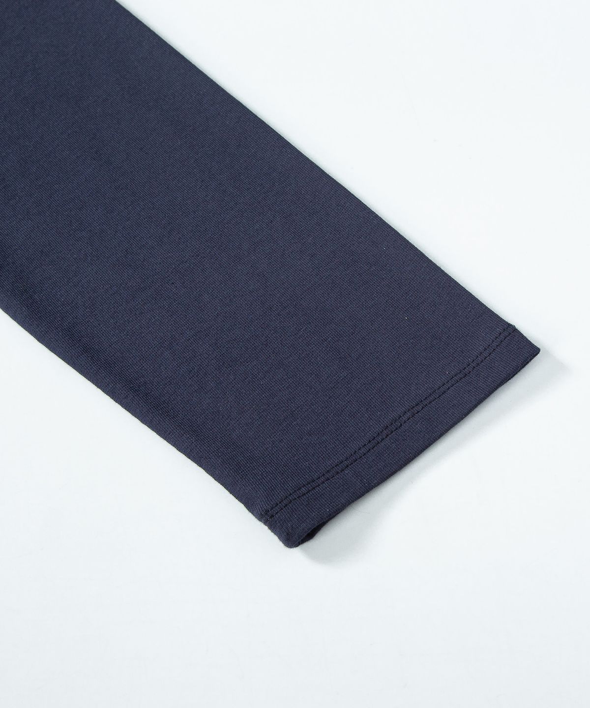 루시르주(LUCIR ZU) 20s Cotton Rose Raglan Tee (Indigo)