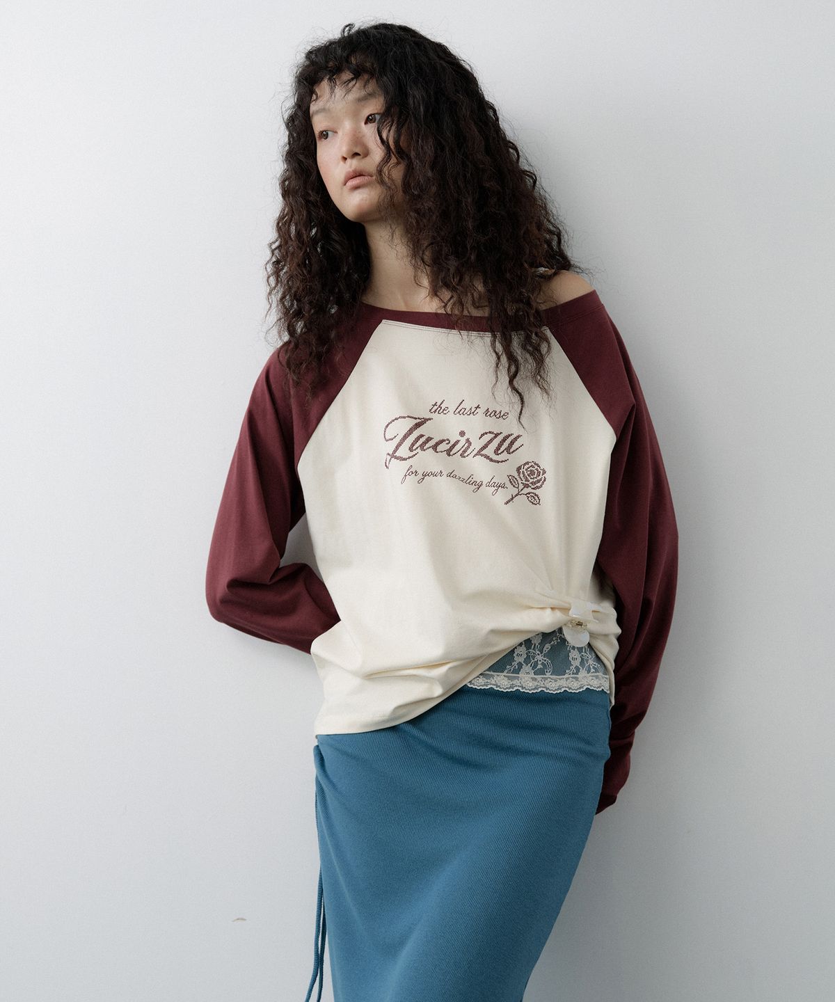 루시르주(LUCIR ZU) 20s Cotton Rose Raglan Tee (Burgundy)